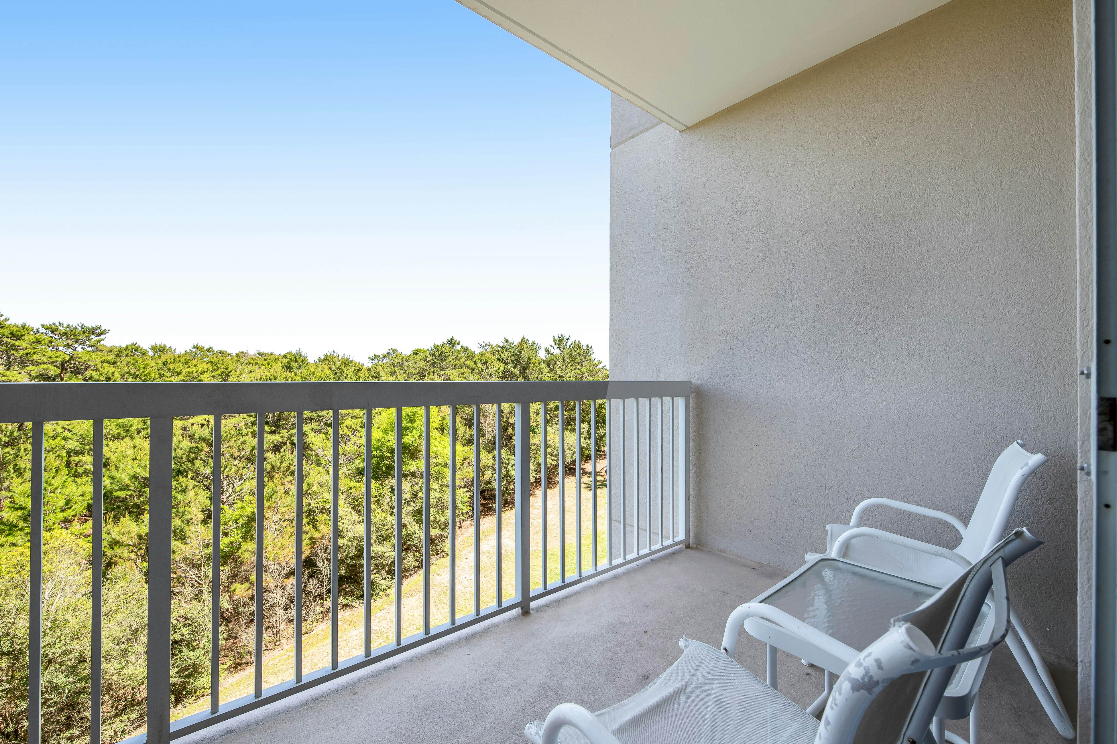 Resort Studio with Nature Preserve Views