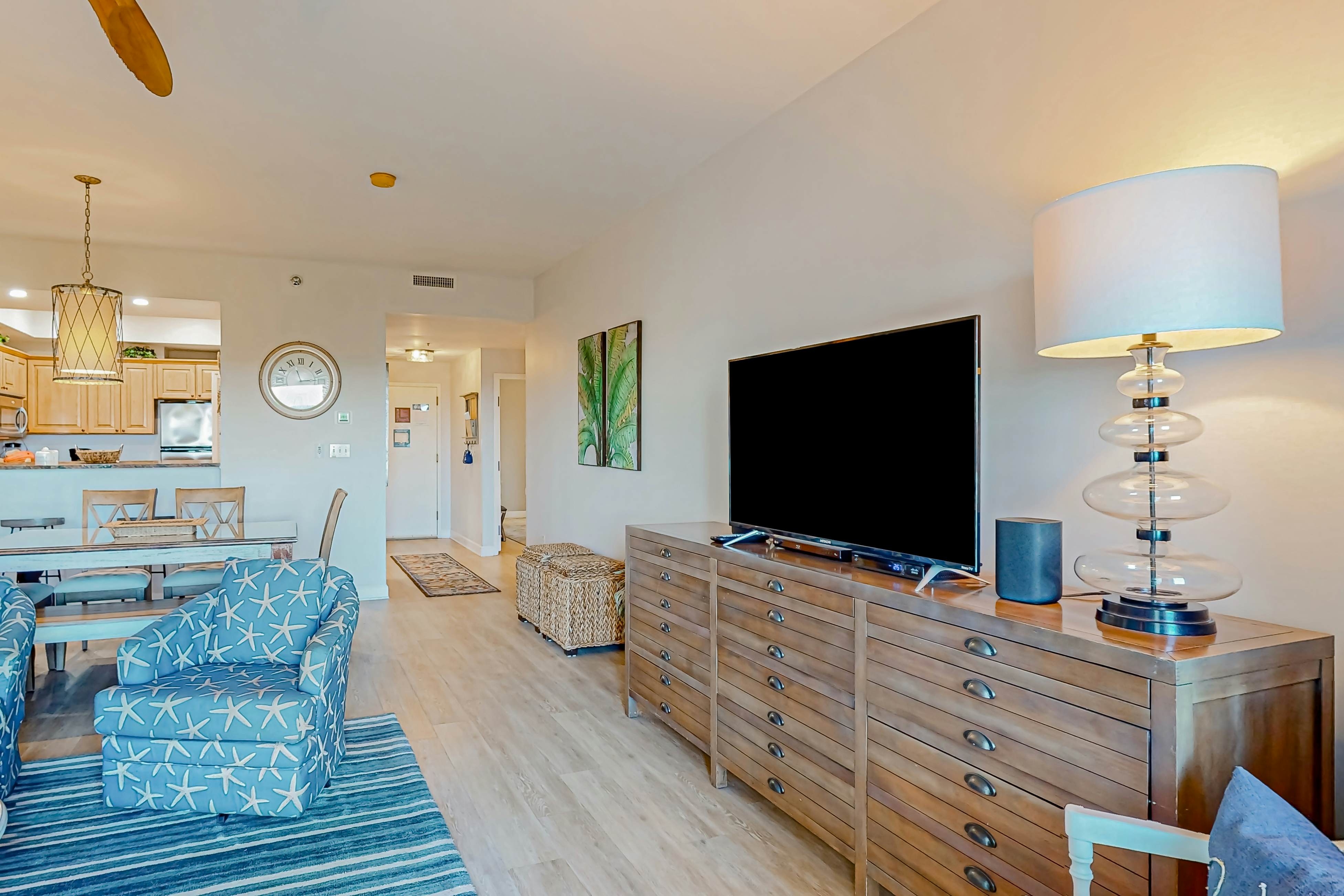 Easy Beach Walk  Pools and Hot Tubs