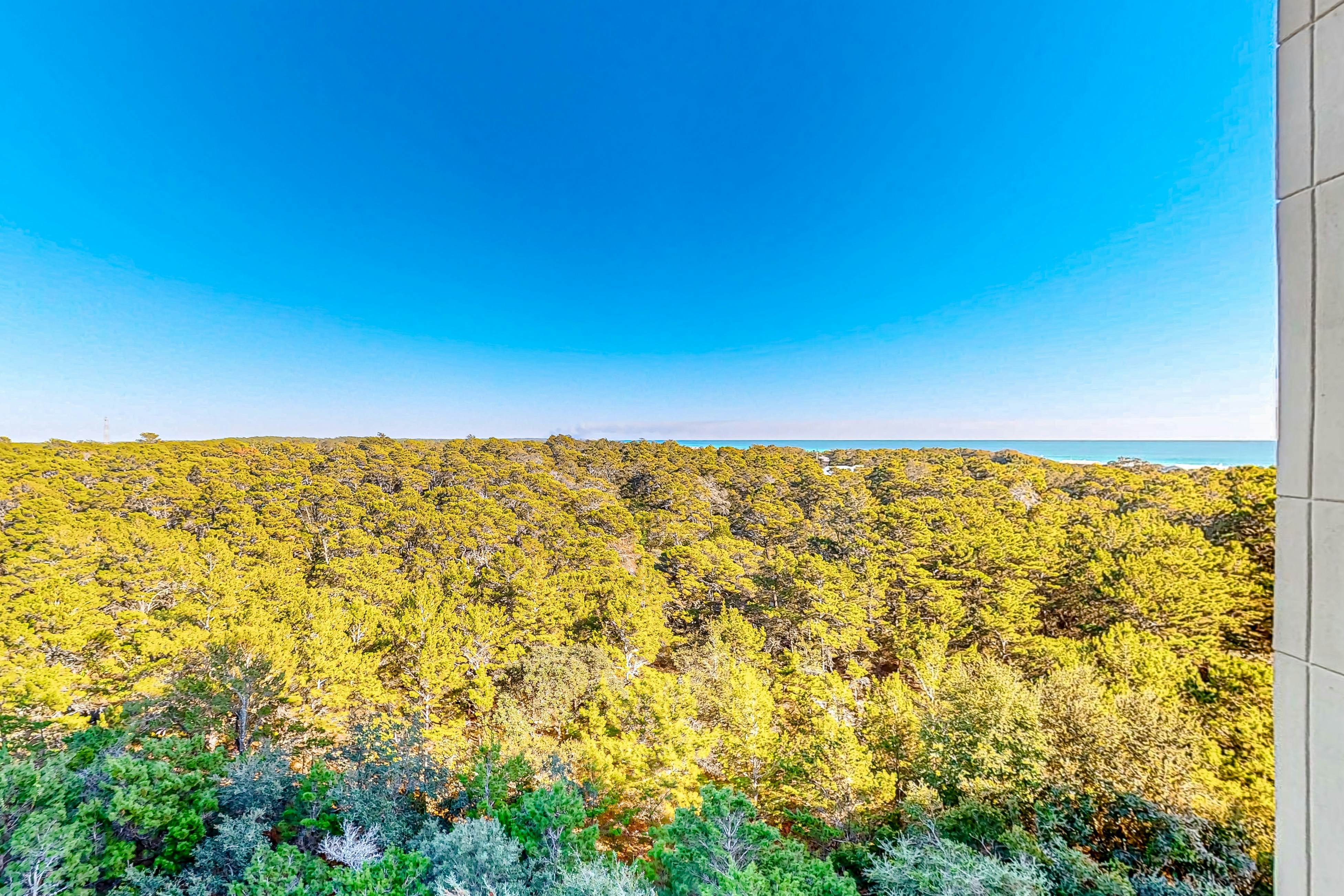 Easy Beach Walk  Pools and Hot Tubs