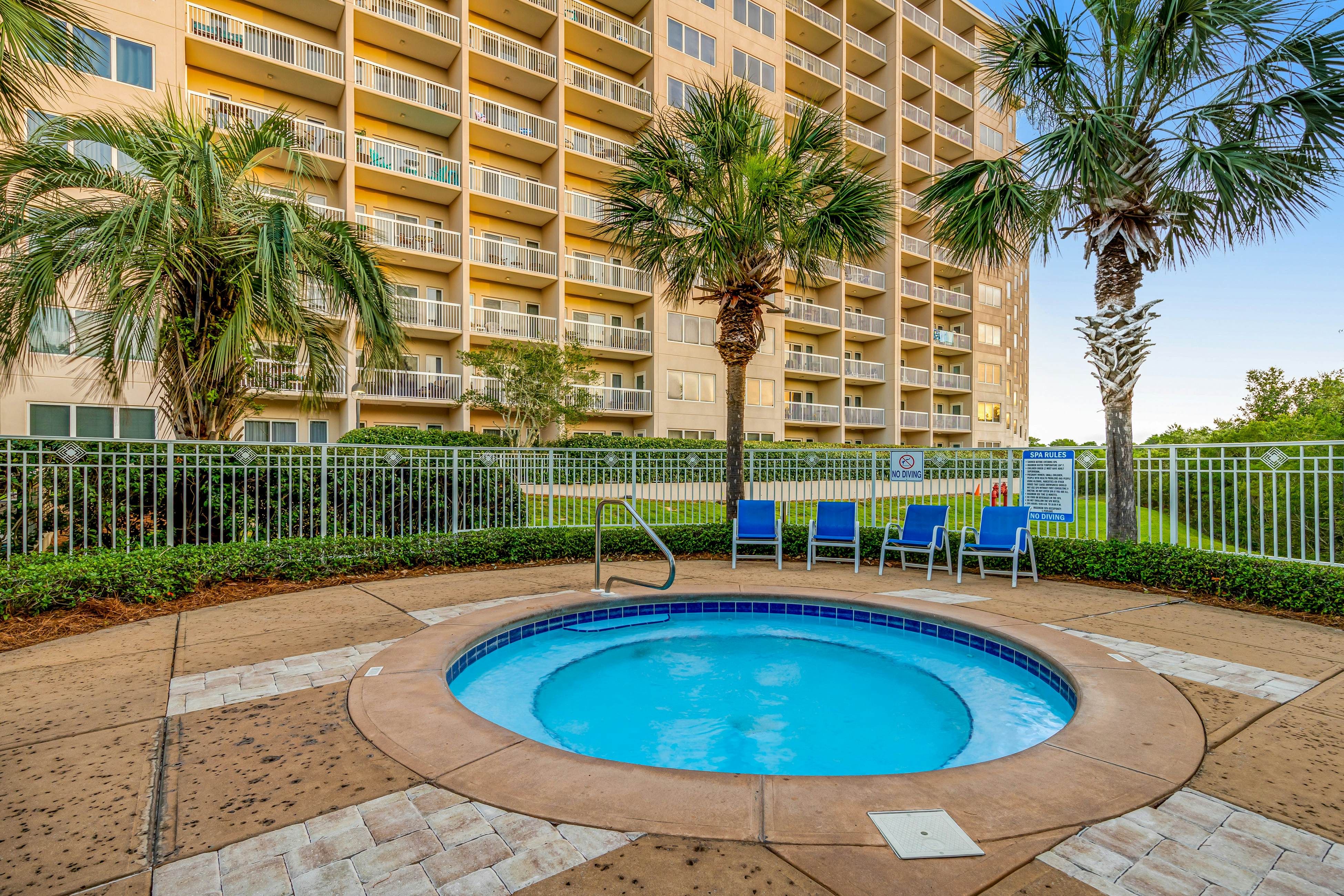 Easy Beach Walk  Pools and Hot Tubs