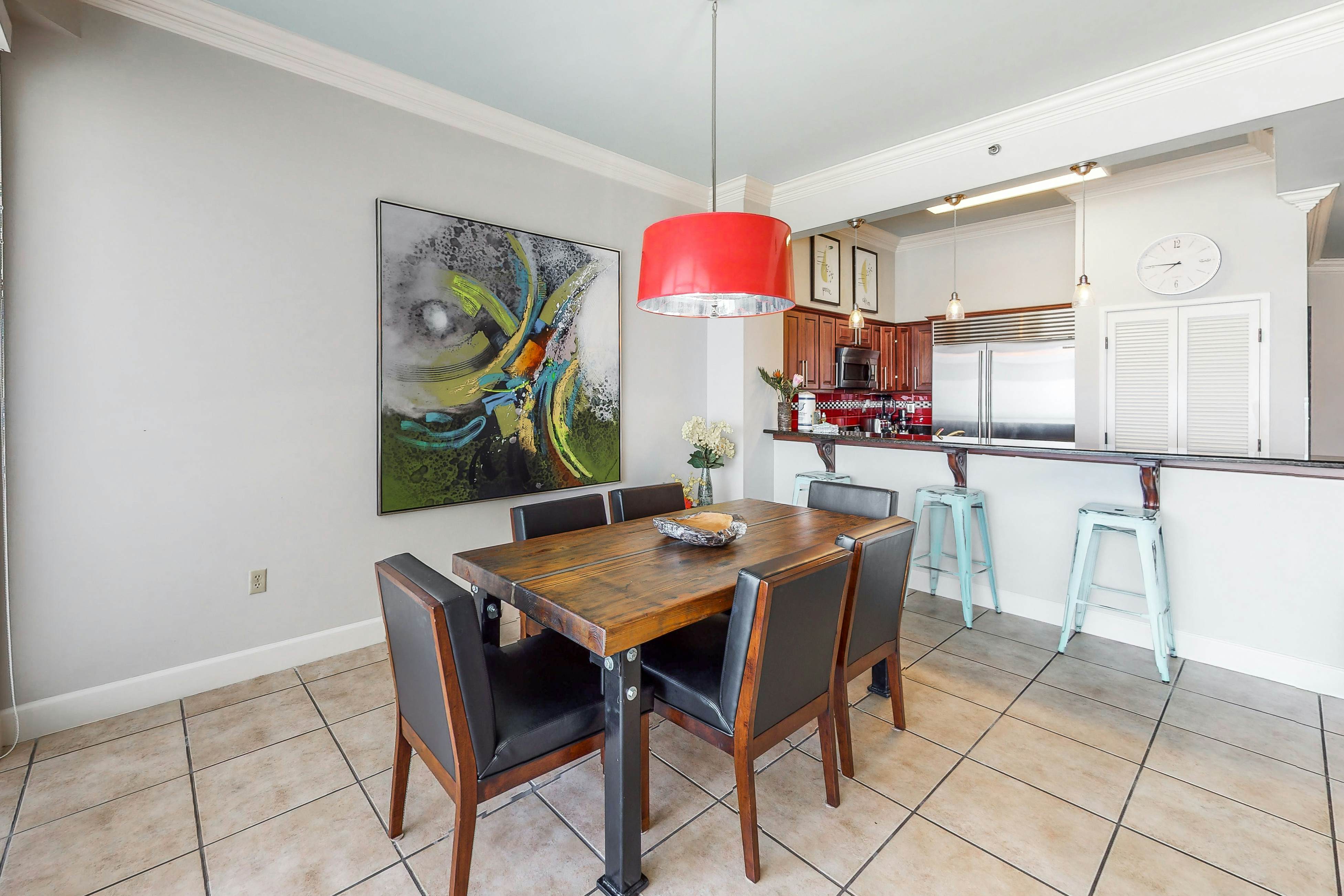 15th-Floor Beachfront Condo with Gulf Views