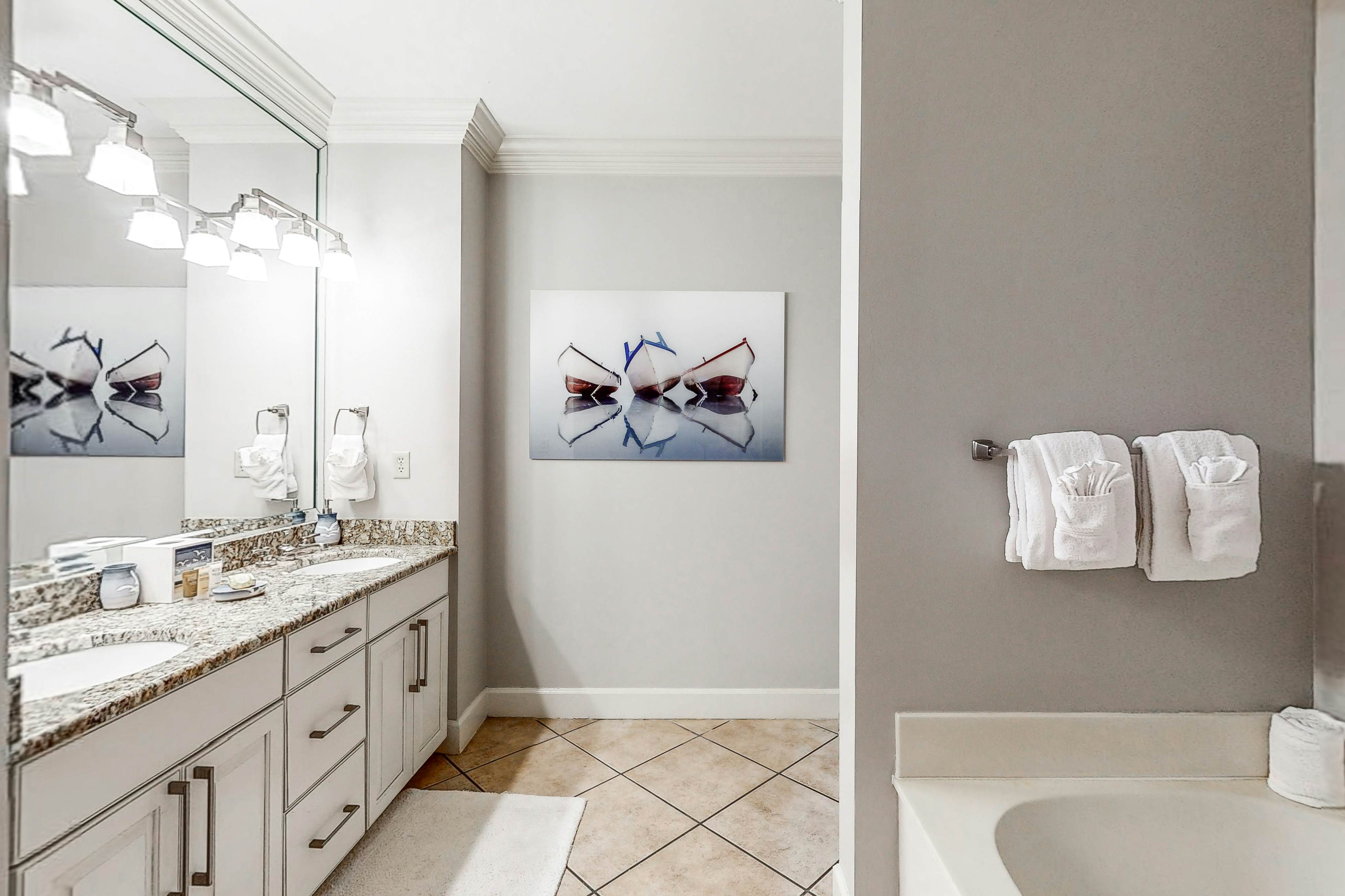 15th-Floor Beachfront Condo with Gulf Views