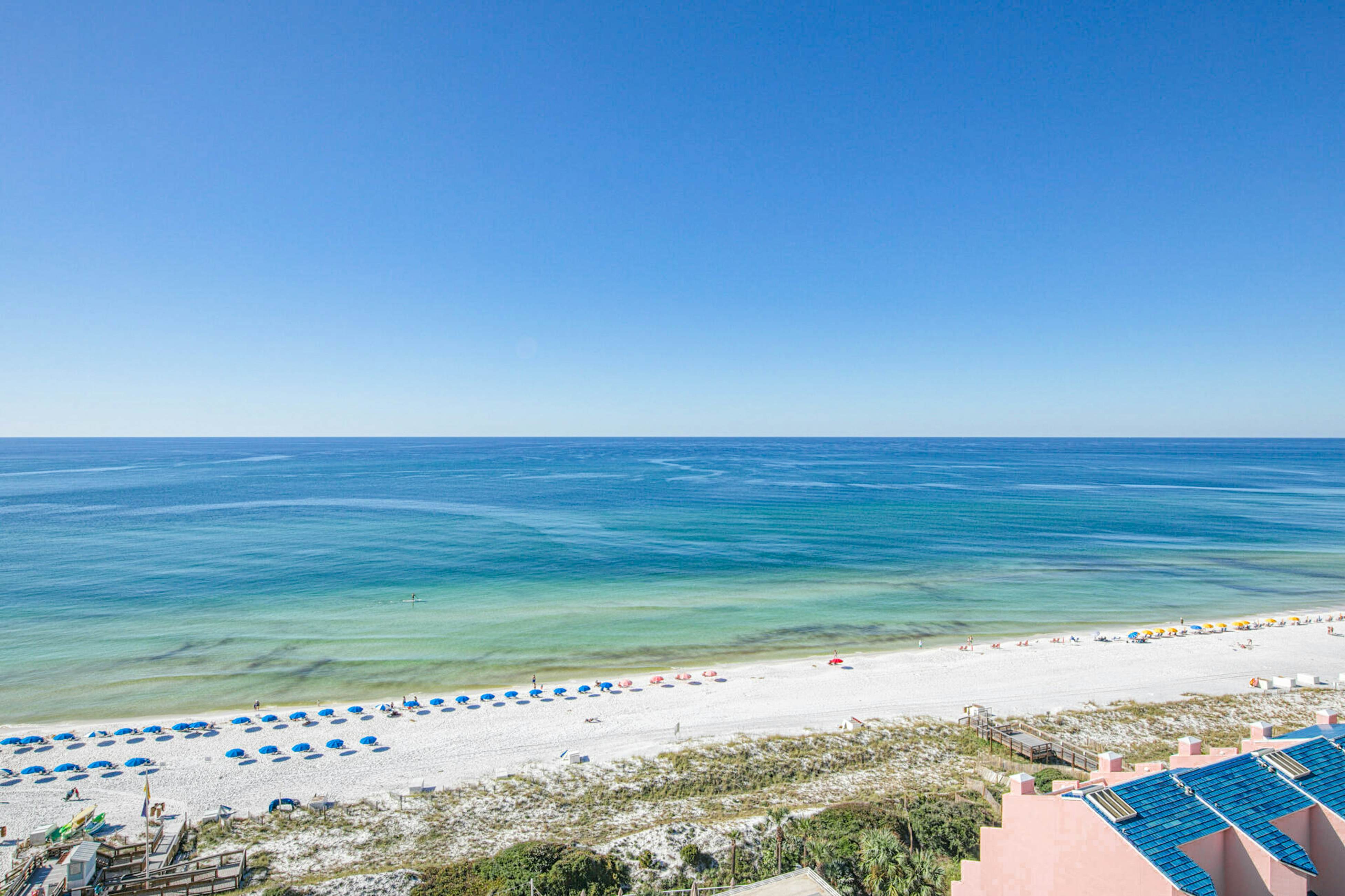 15th-Floor Beachfront Condo with Gulf Views