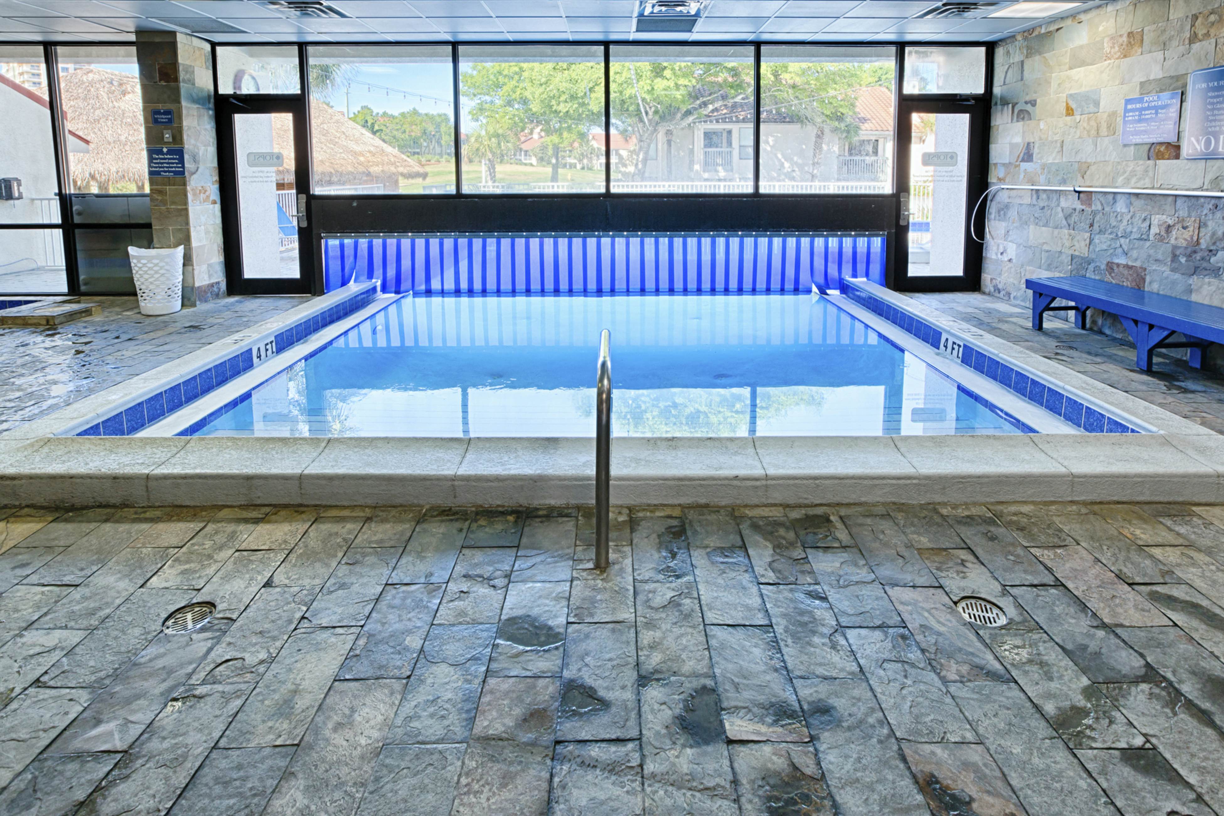 Resort Condo with Pools Hot Tub and Gym