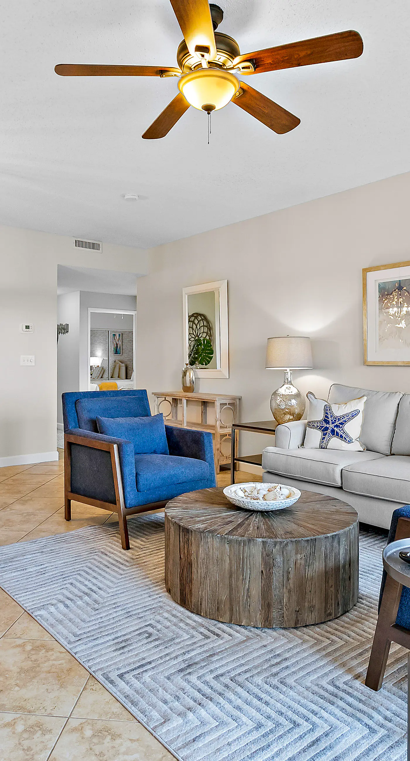 Scenic Resort Condo with Pools Hot Tub and Gym