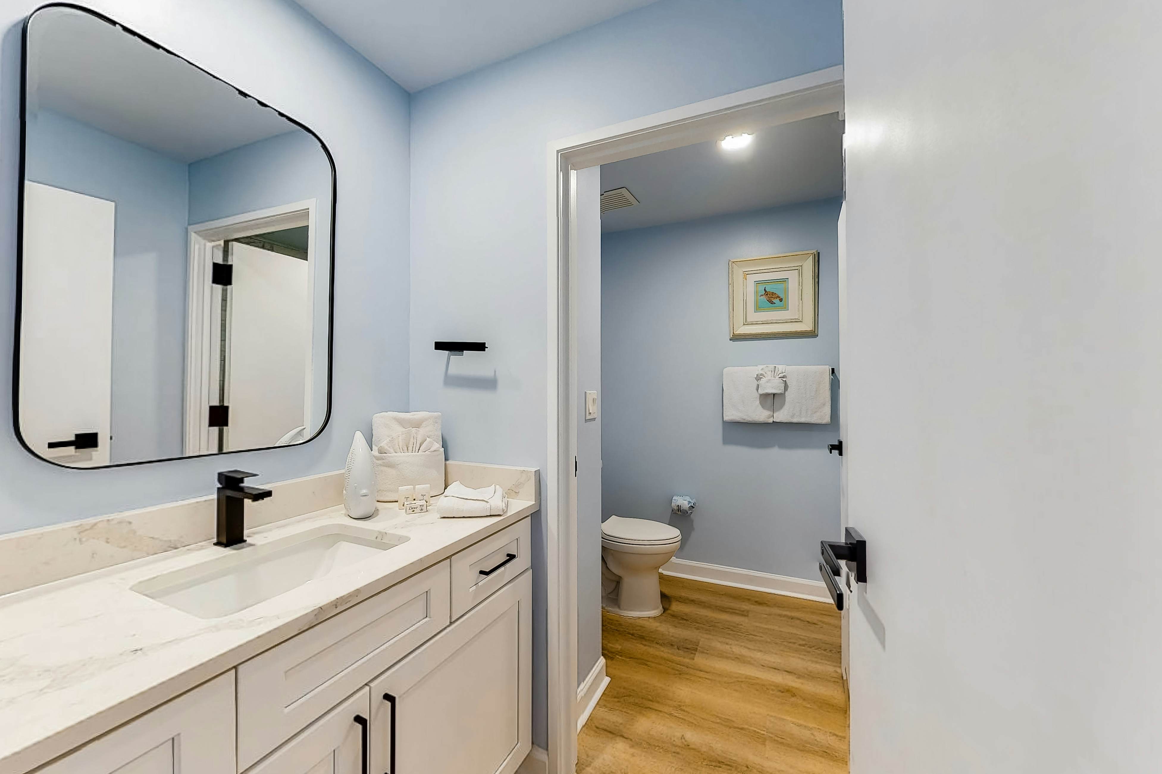 Gulf-Front Condo with Balcony Pools and Tennis