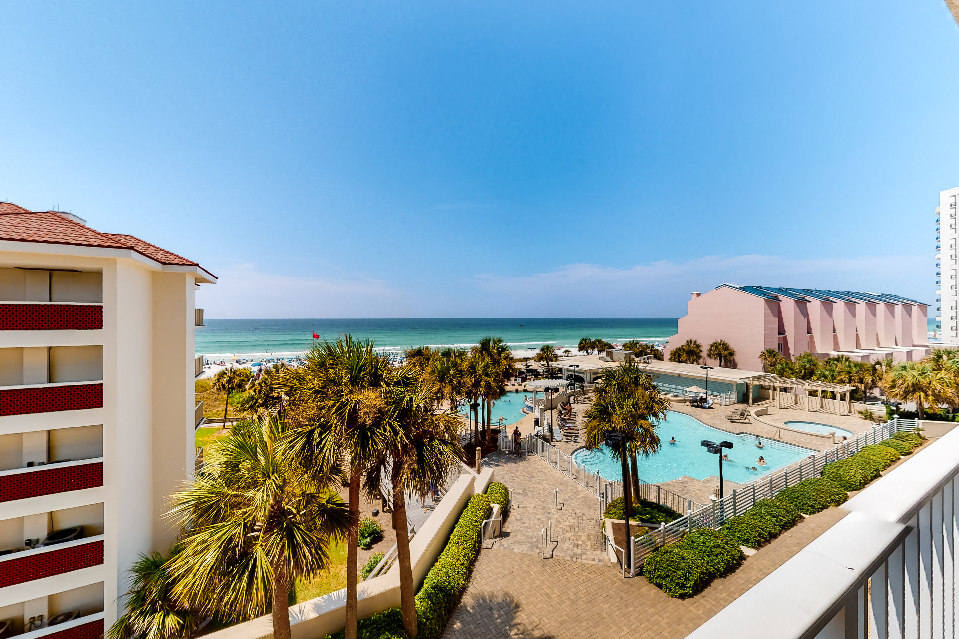 Gulf-Front Condo with Balcony Pools and Tennis