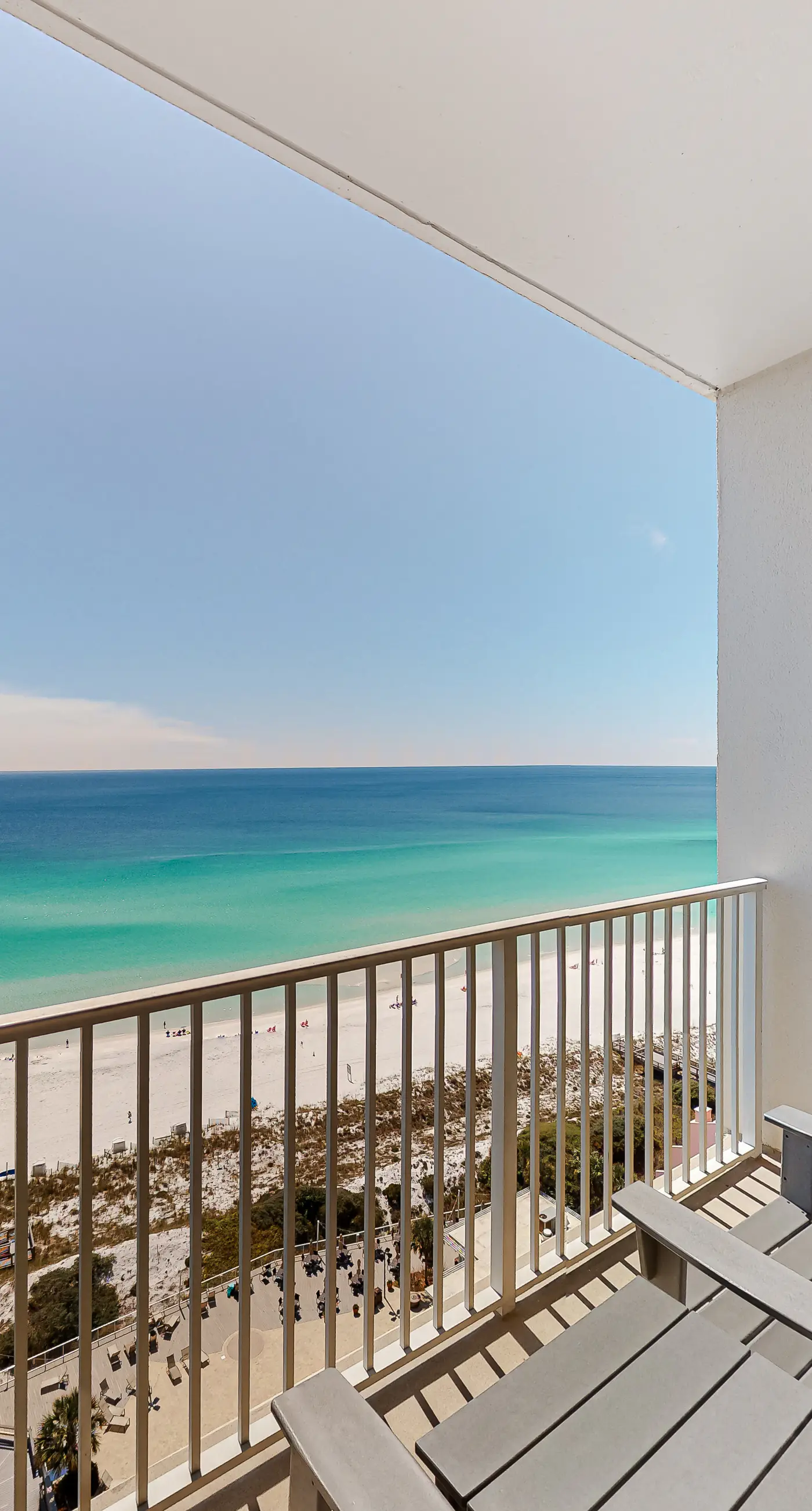 15th-Floor Gulf-Front Condo with Pools and Gym