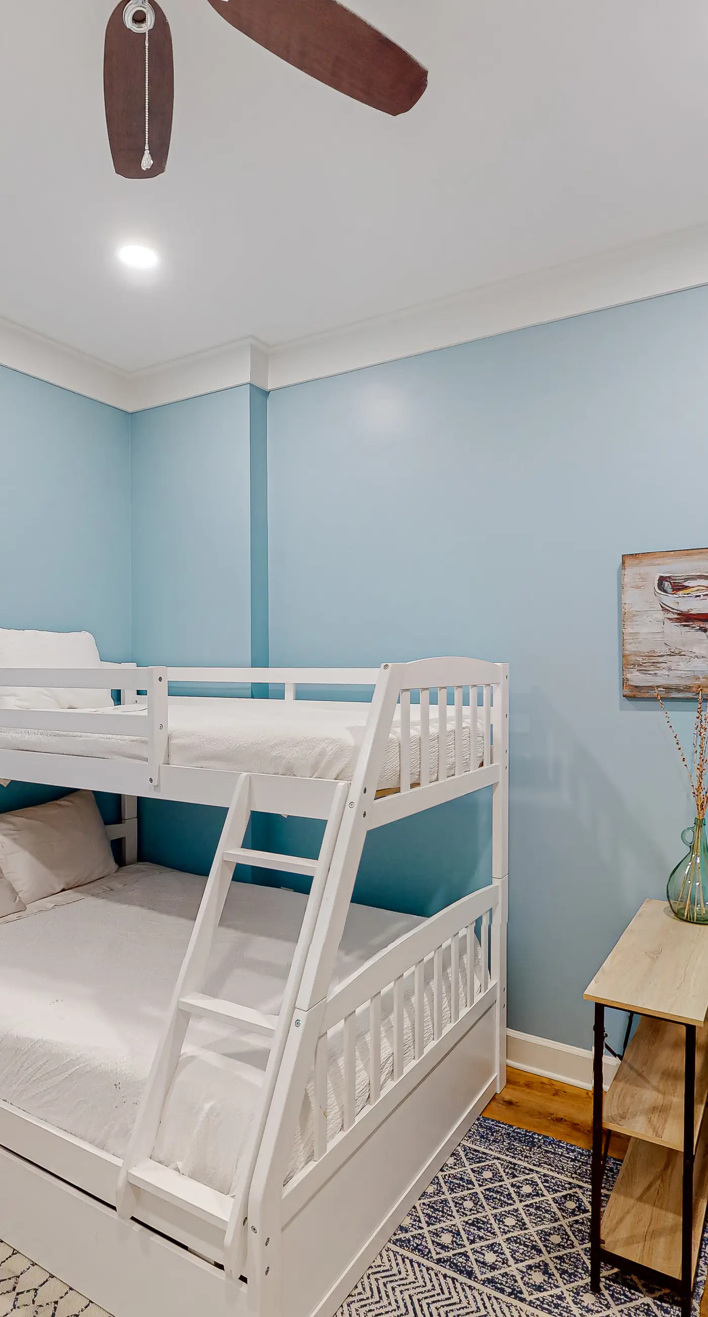 15th-Floor Gulf-Front Condo with Pools and Gym