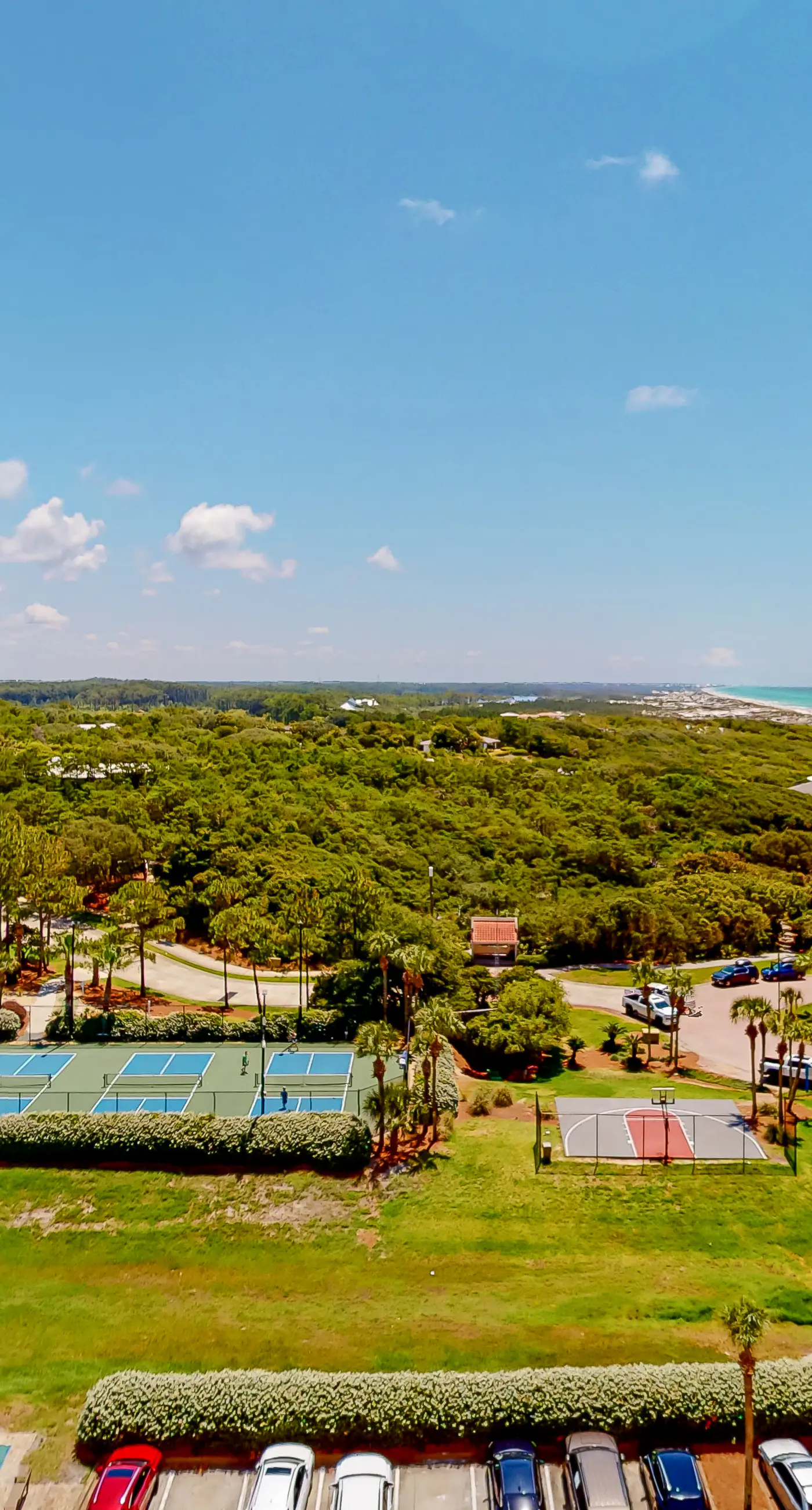 9th-Floor Condo with Gulf View and Resort Pools