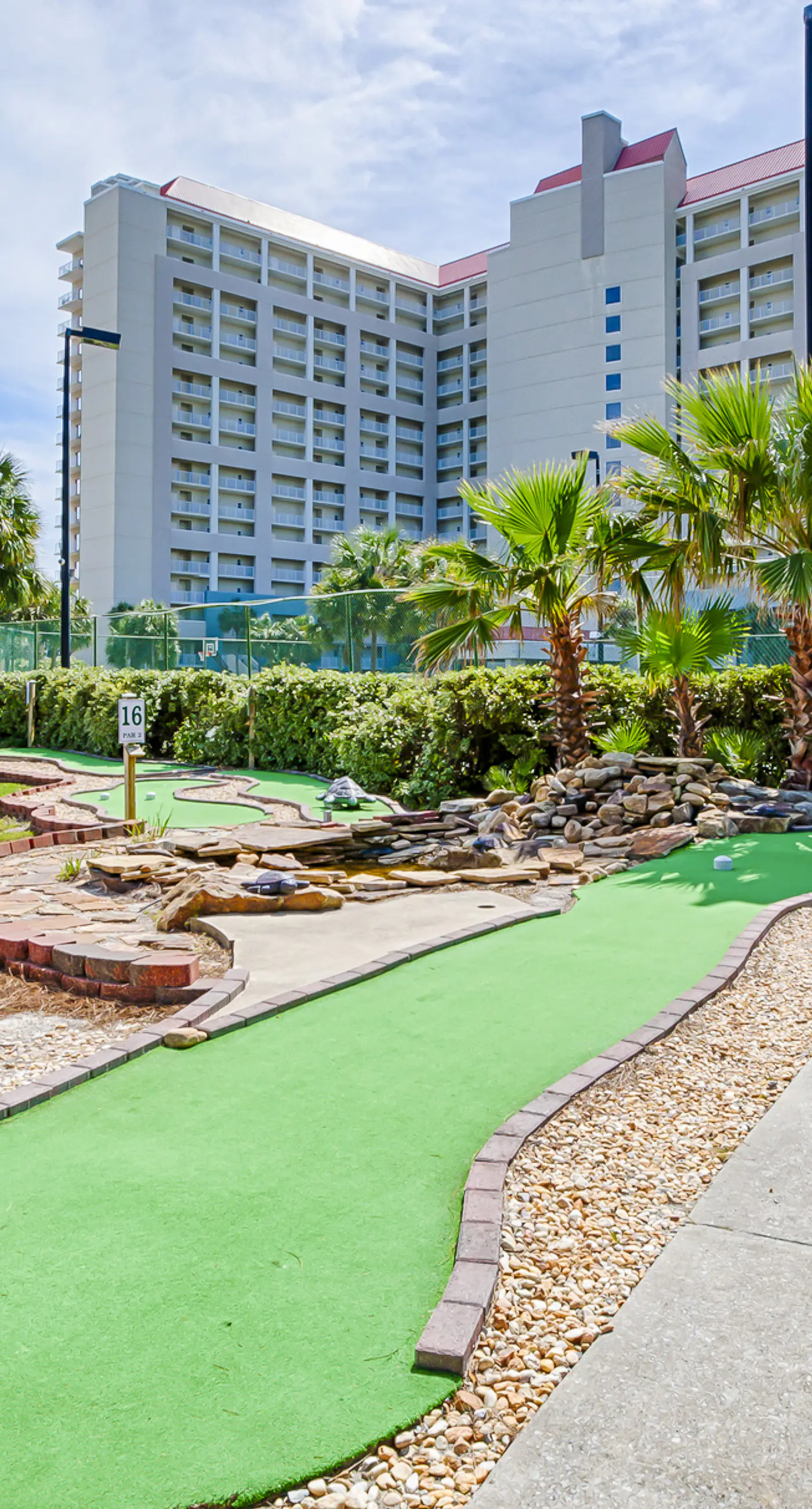 9th-Floor Condo with Gulf View and Resort Pools