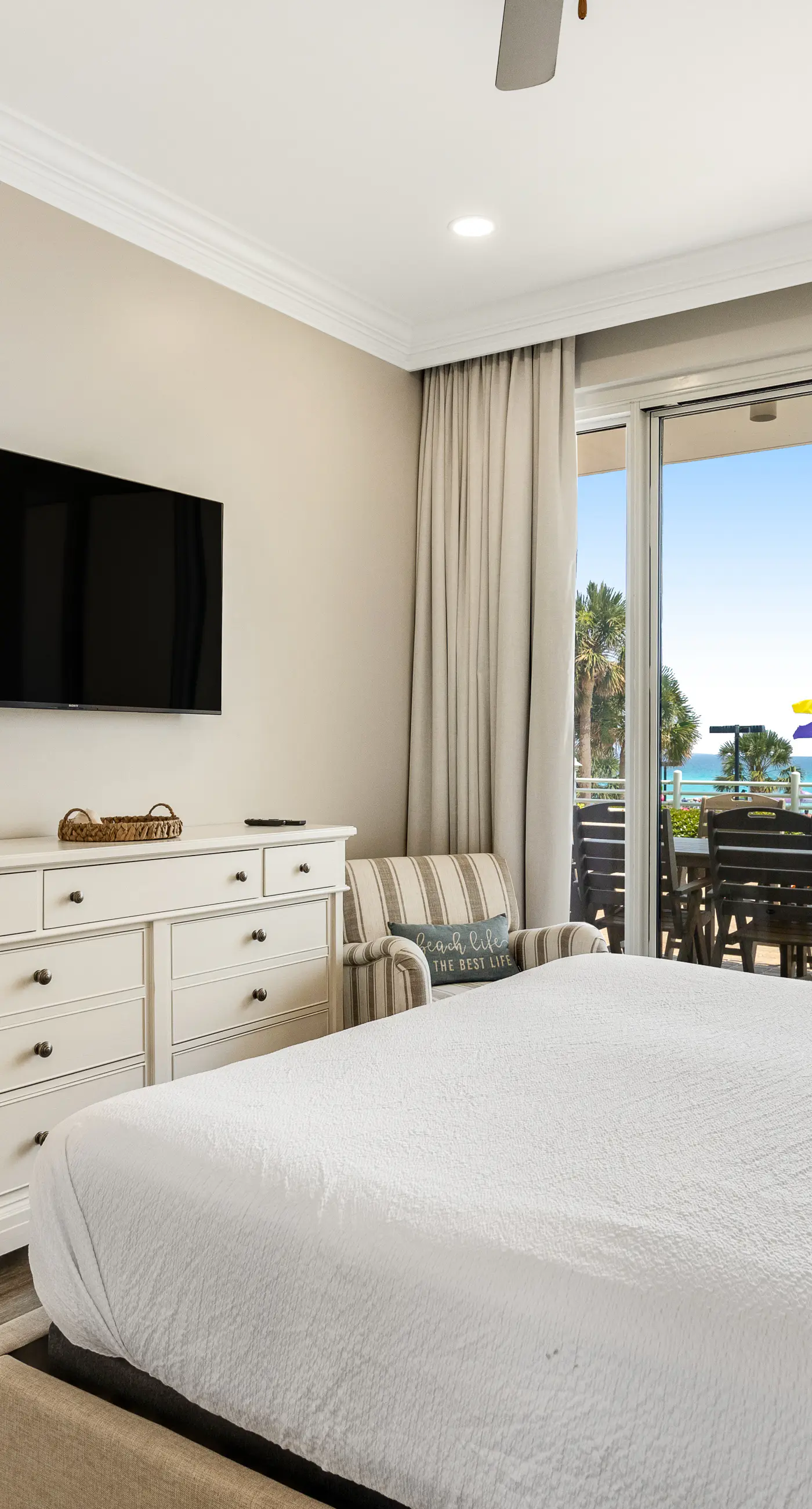 Ground-Floor Beach Retreat with Pool and Gulf Views