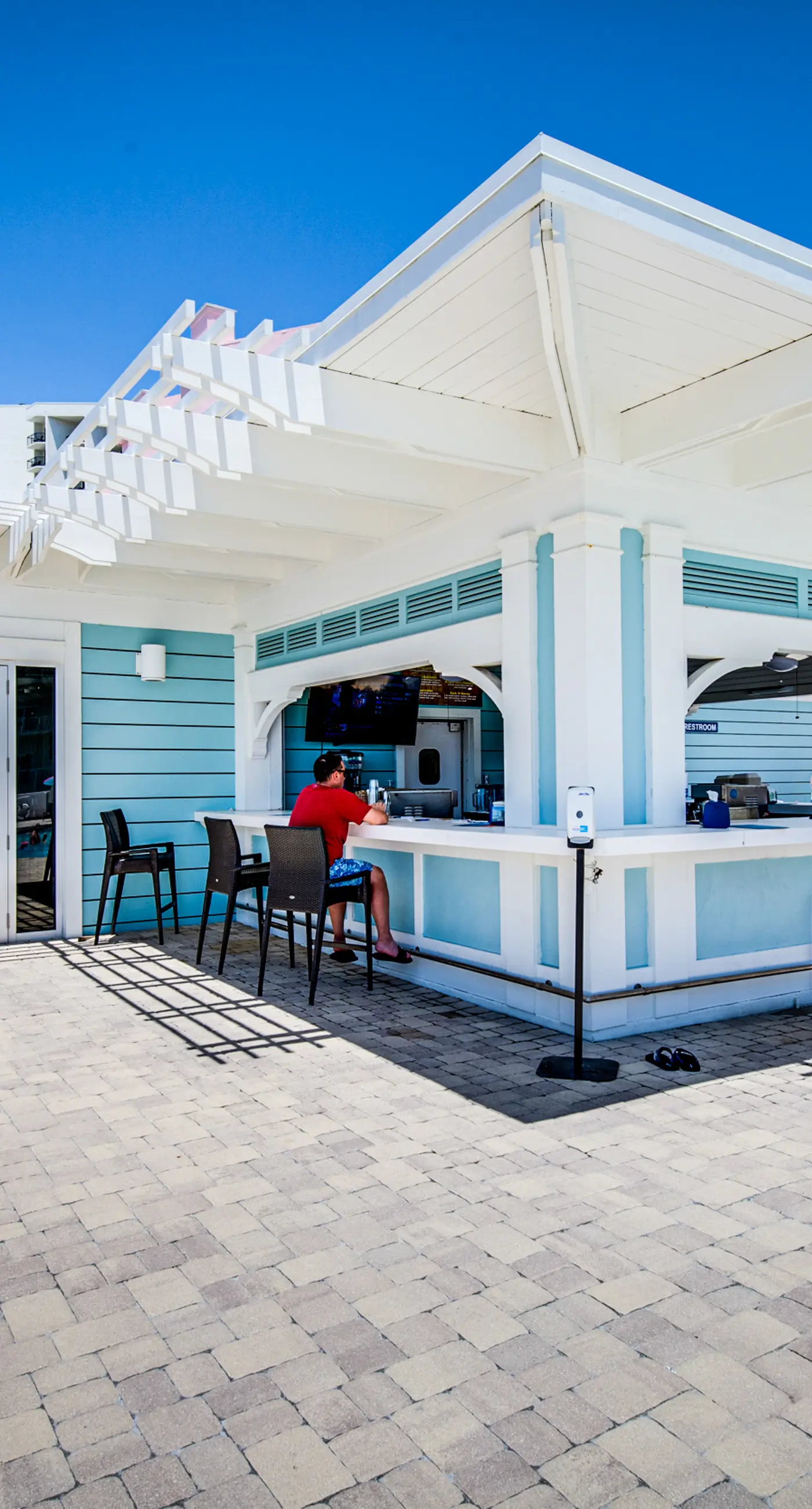 Ground-Floor Beach Retreat with Pool and Gulf Views