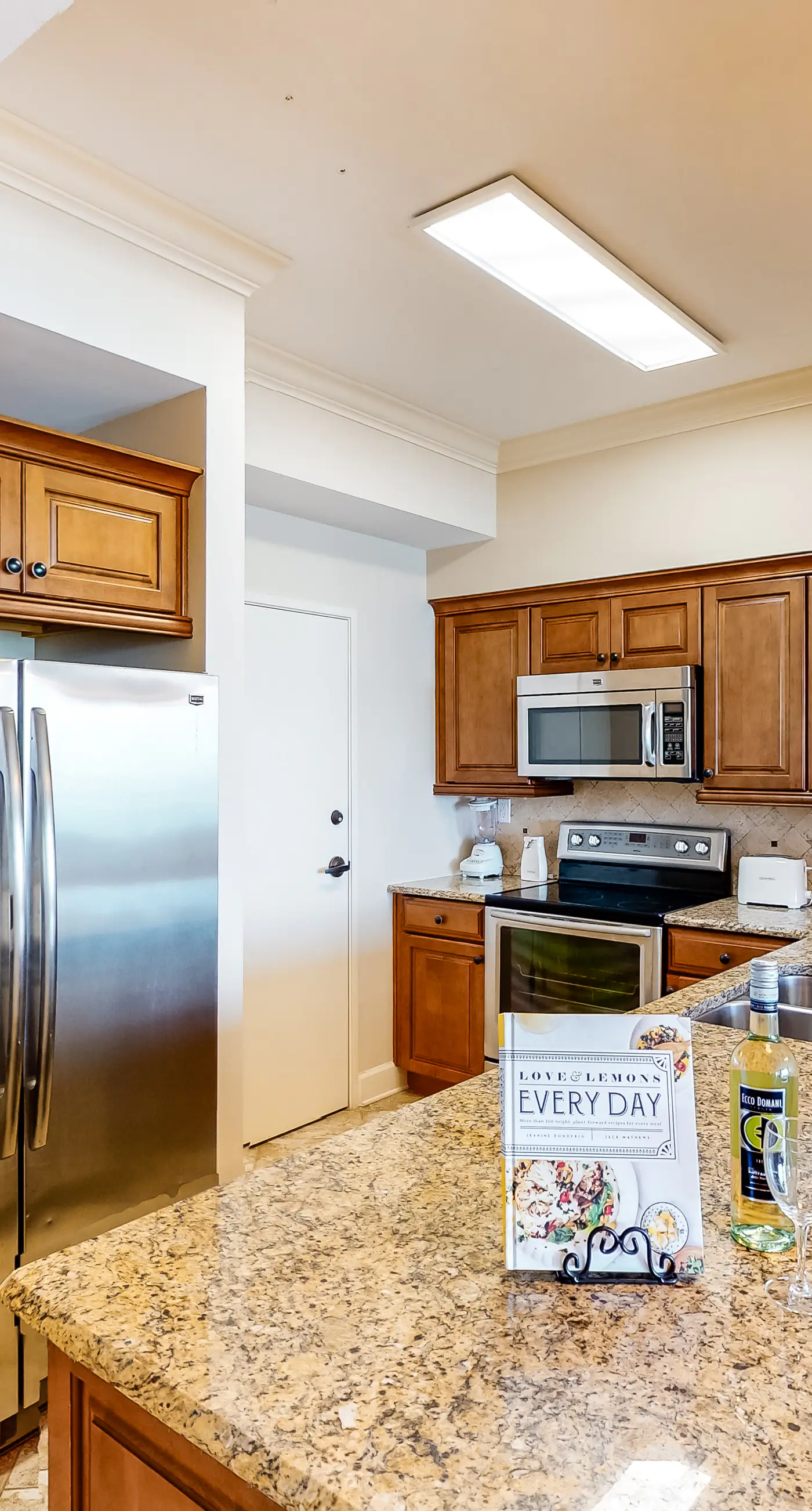 Waterfront Condo with Pool Gym and Hot Tub