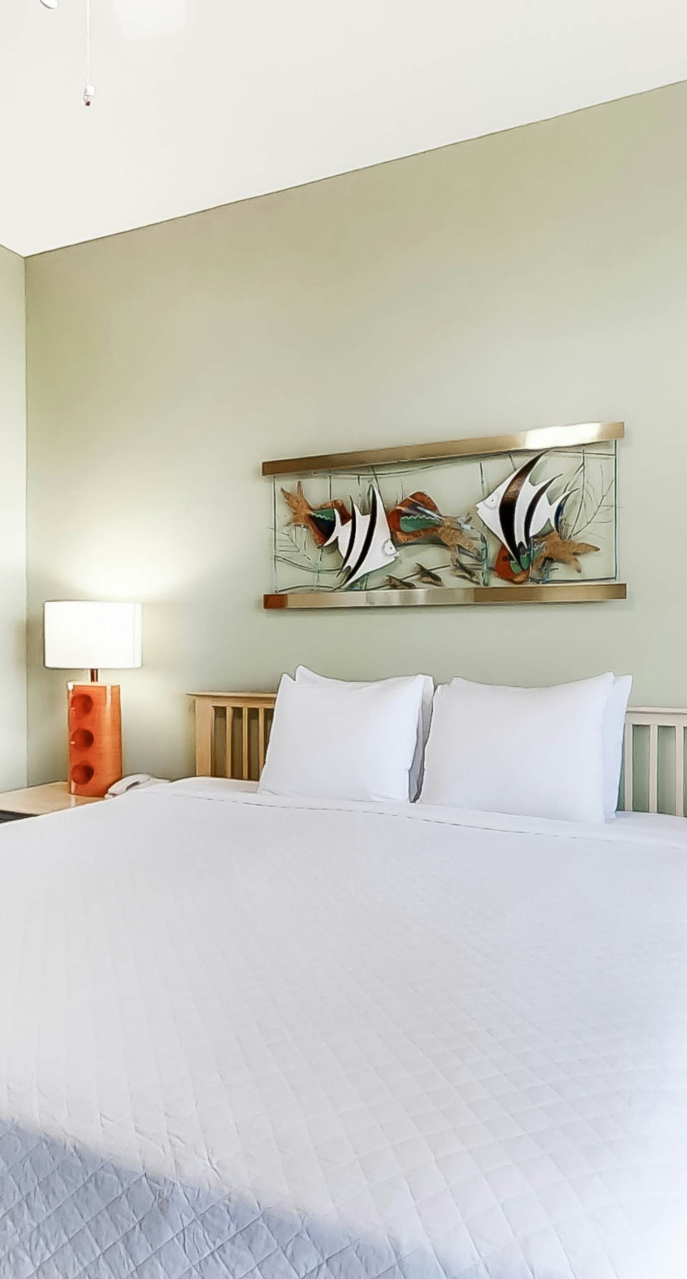 Beachfront Retreat with Pool Gym and Tennis