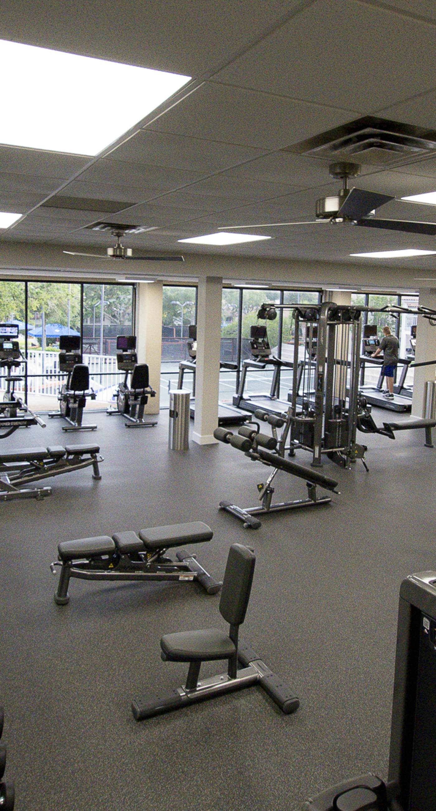 Beachfront Retreat with Pool Gym and Tennis