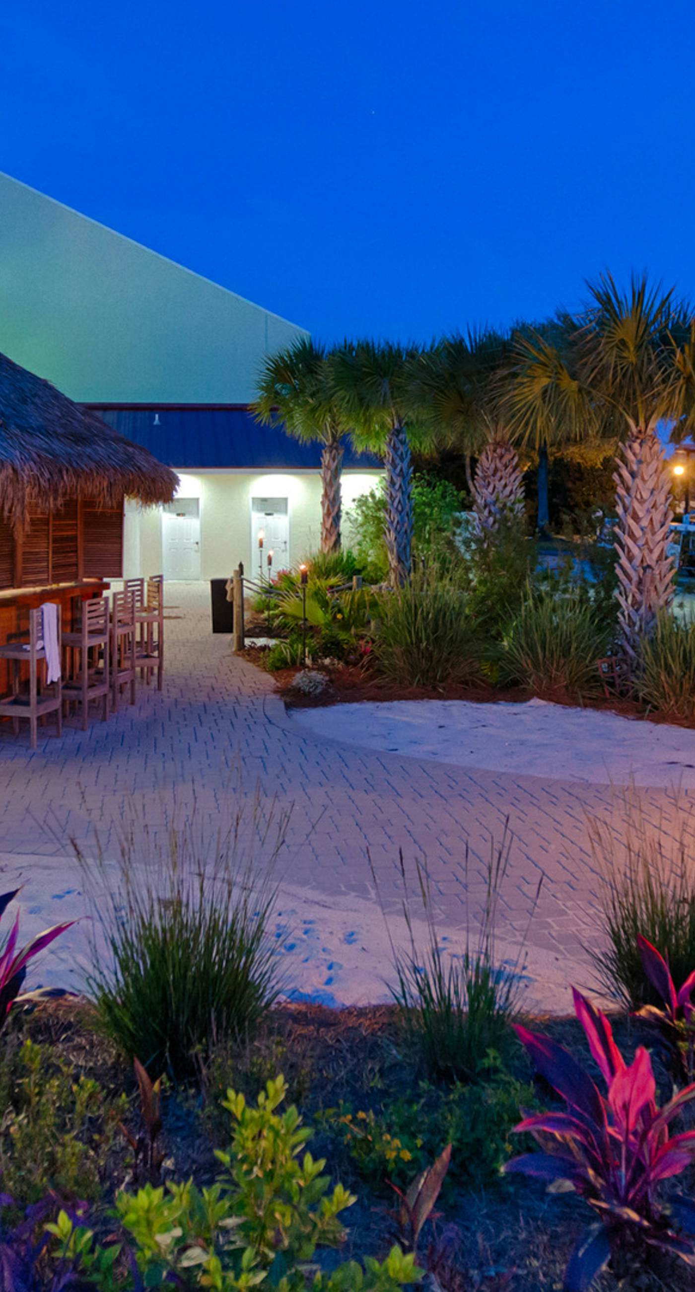 Beachfront Retreat with Pool Gym and Tennis