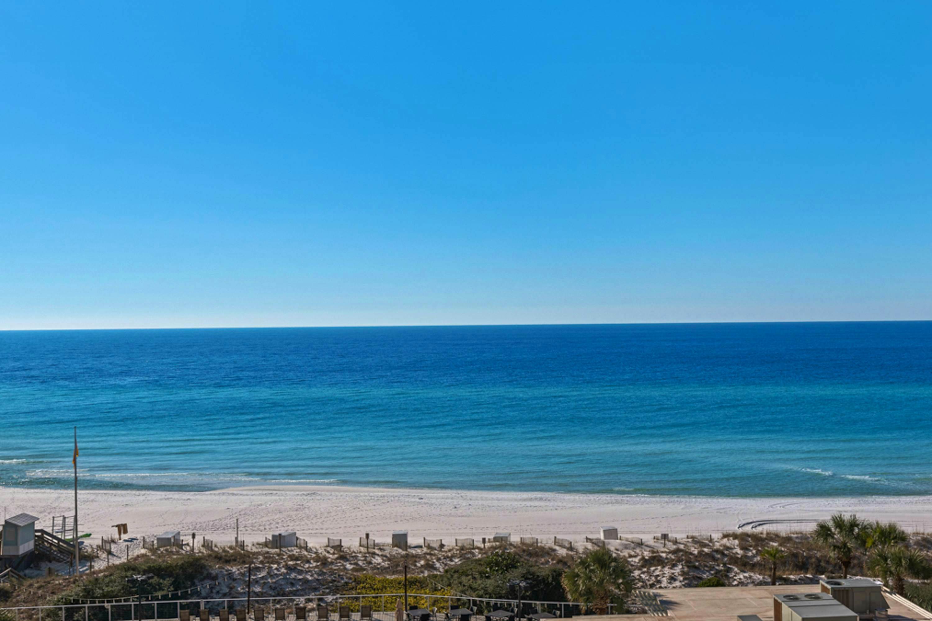 Beachfront Retreat with Pool Gym and Tennis