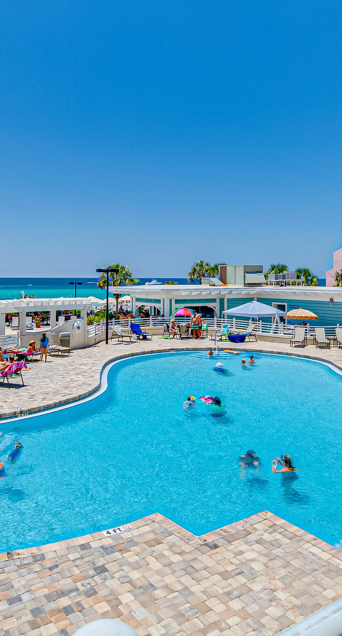 Beachfront Condo with Gulf Views & Pool Access