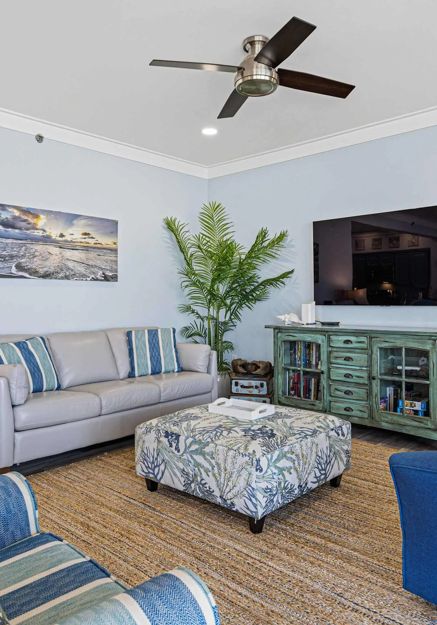 Beachfront Condo with Gulf Views & Pool Access