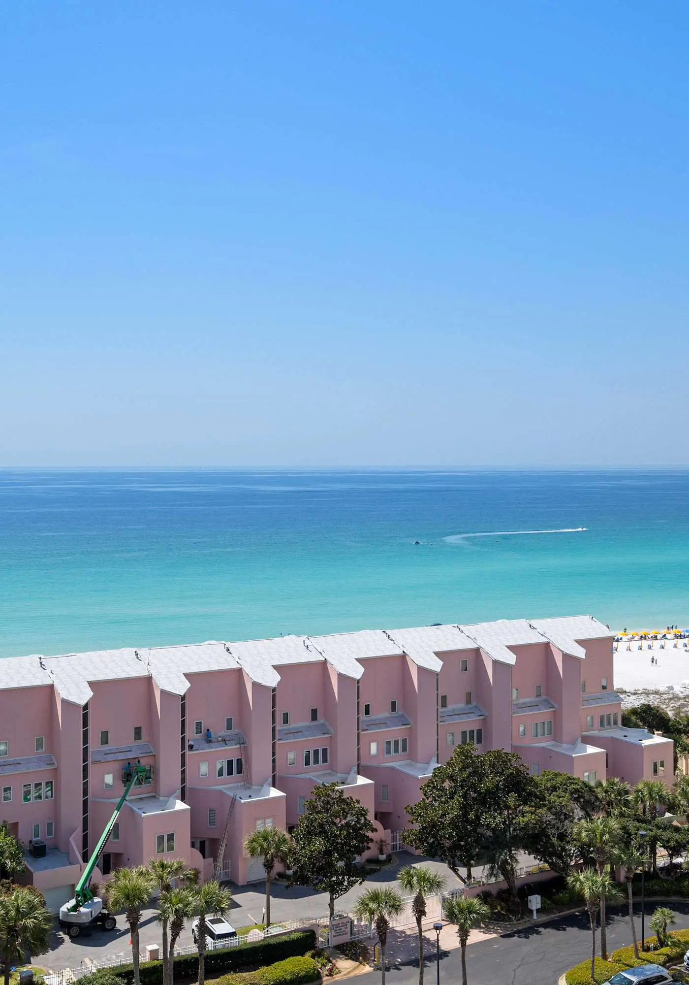 Beachfront Condo with Gulf Views & Pool Access
