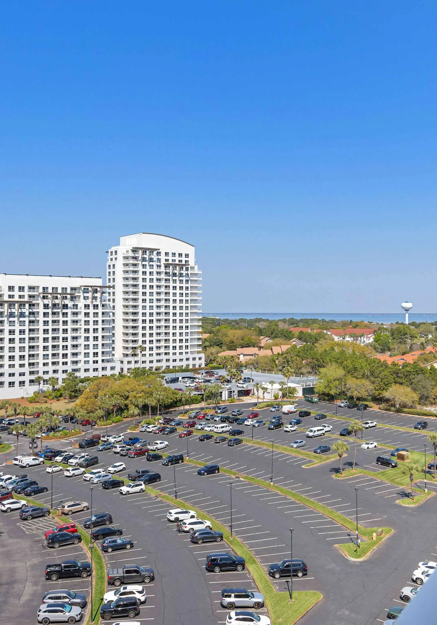 Beachfront Condo with Gulf Views & Pool Access
