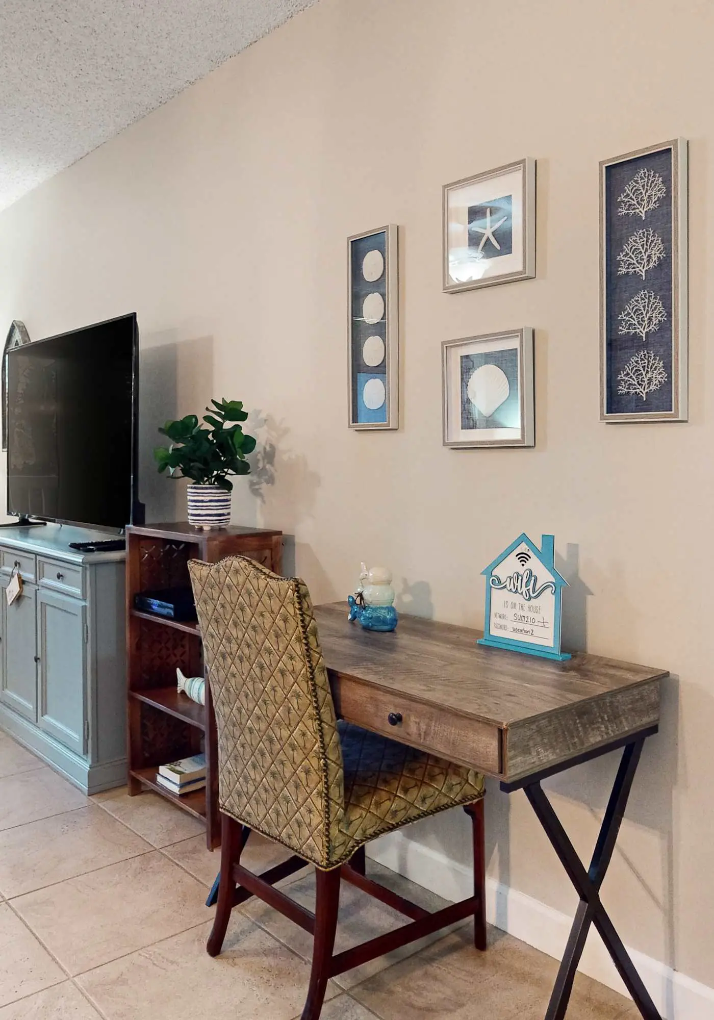 Resort Condo Near Beach w/ Pools & Hot Tub