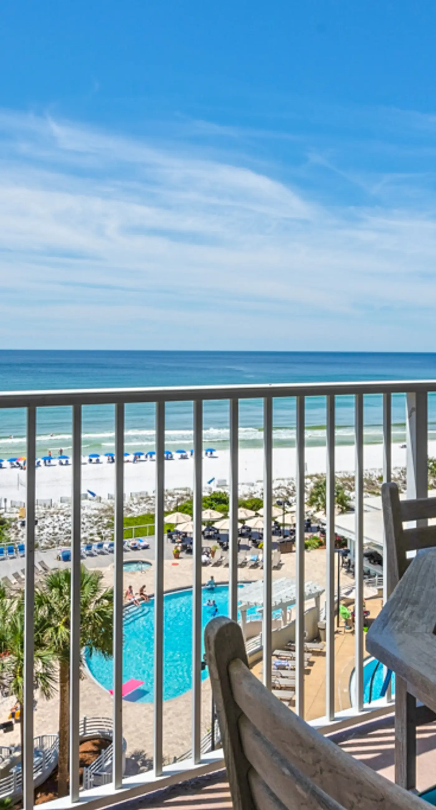 Sophisticated Gulf-Front Condo with Balcony