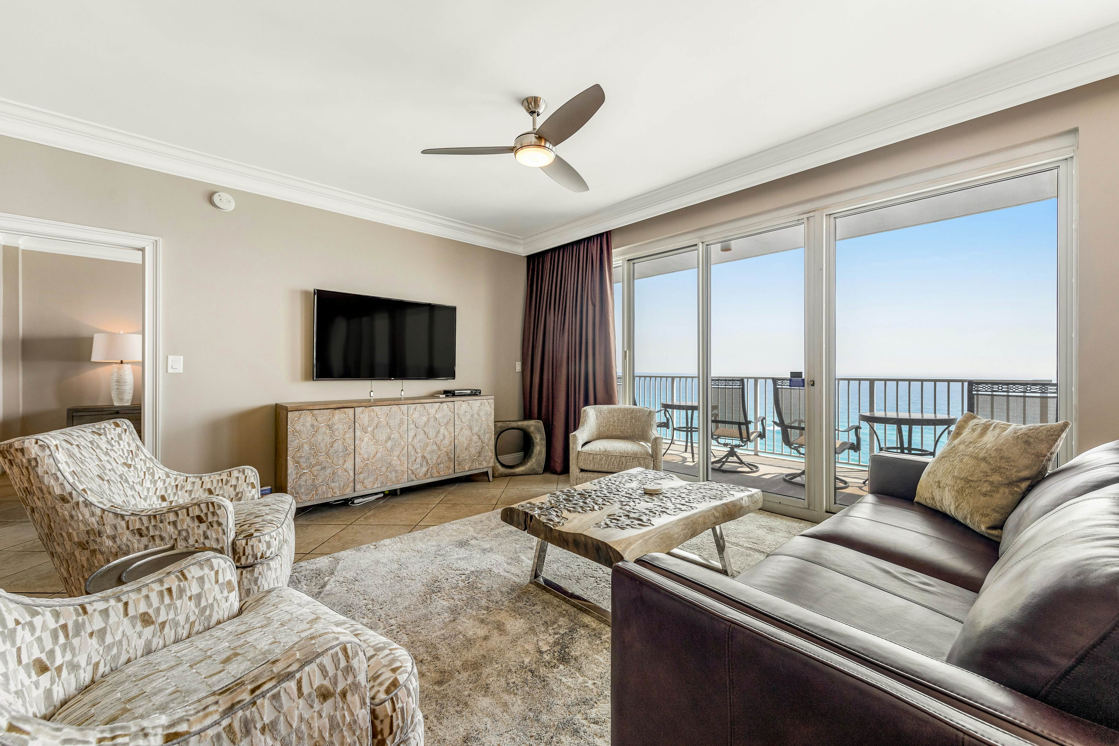 12th-Floor Beachfront Condo with Pool and Pickleball