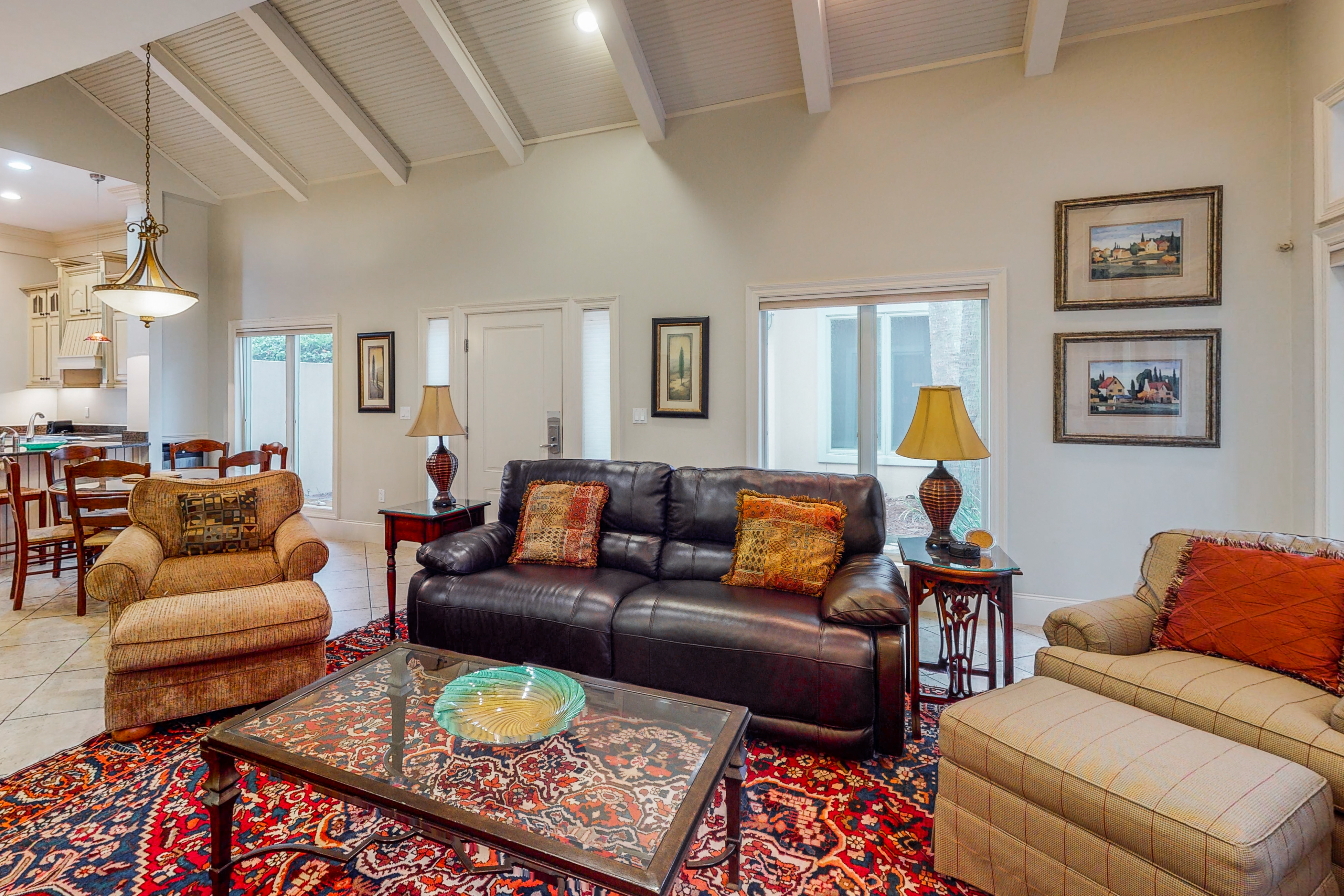 Villa Near Beach with Pool Hot Tub and Sauna