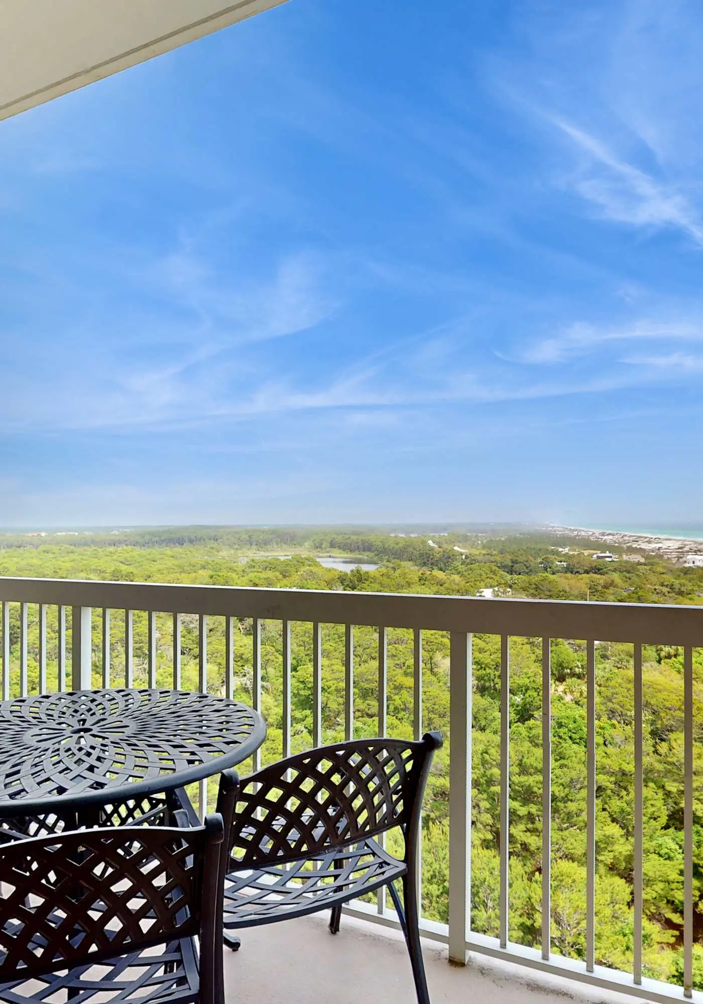 Exclusive Gulf-view penthouse, sleeps 6