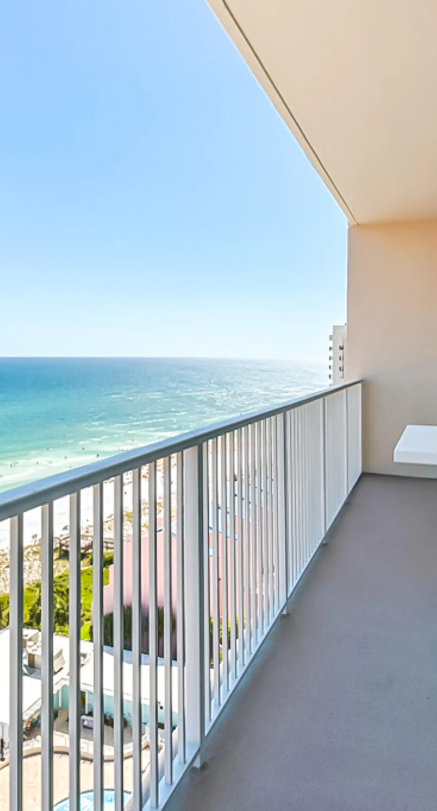 12th-Floor Gulffront Condo with Pool