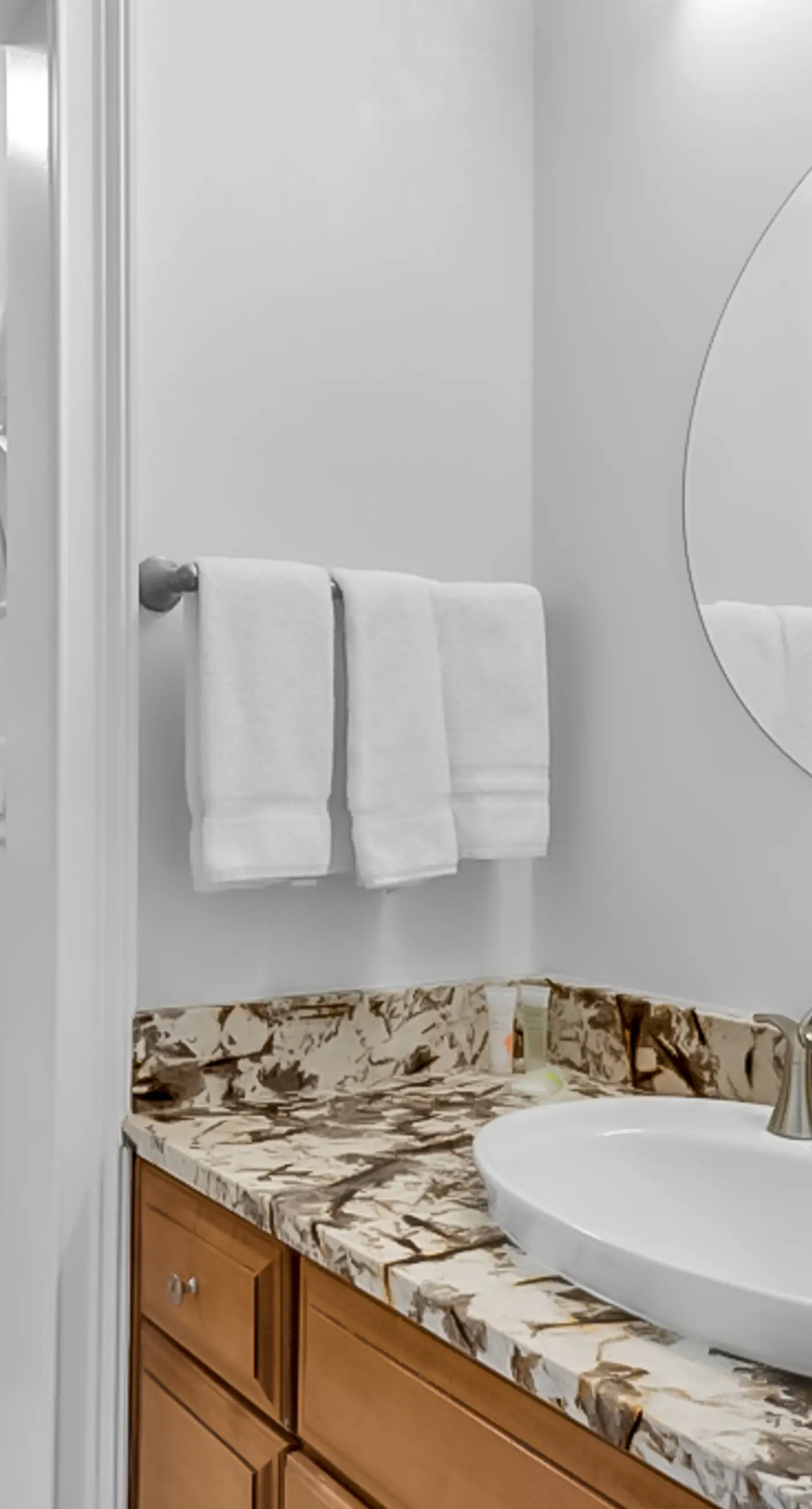 12th-Floor Gulffront Condo with Pool