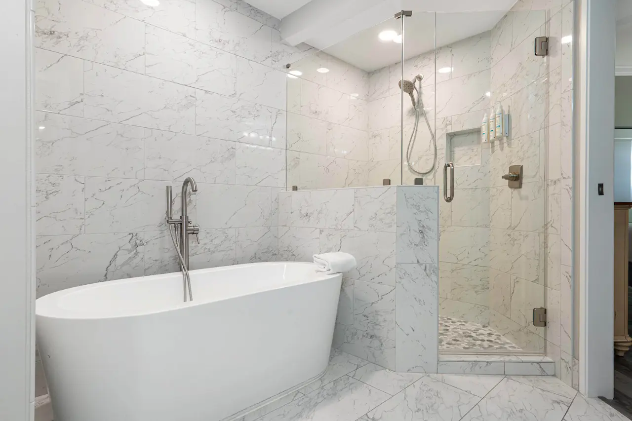 Exclusive 2BR Oceanfront w/ Private Balcony - Vacasa