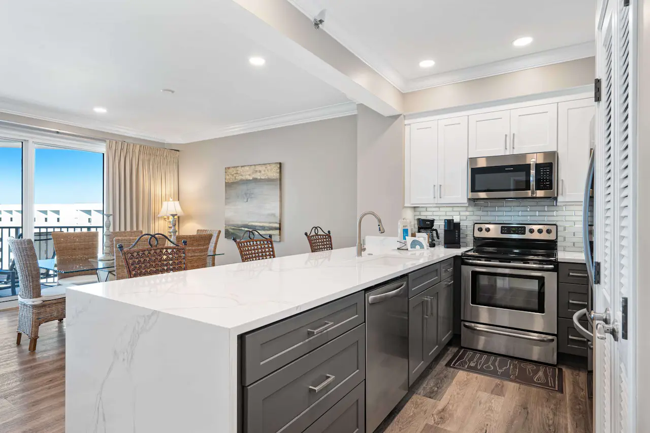 Exclusive 2BR Oceanfront w/ Private Balcony - Vacasa
