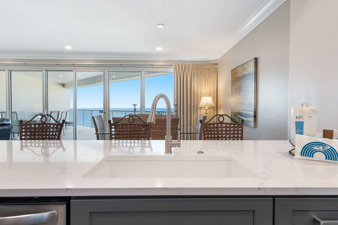 Exclusive 2BR Oceanfront w/ Private Balcony - Vacasa