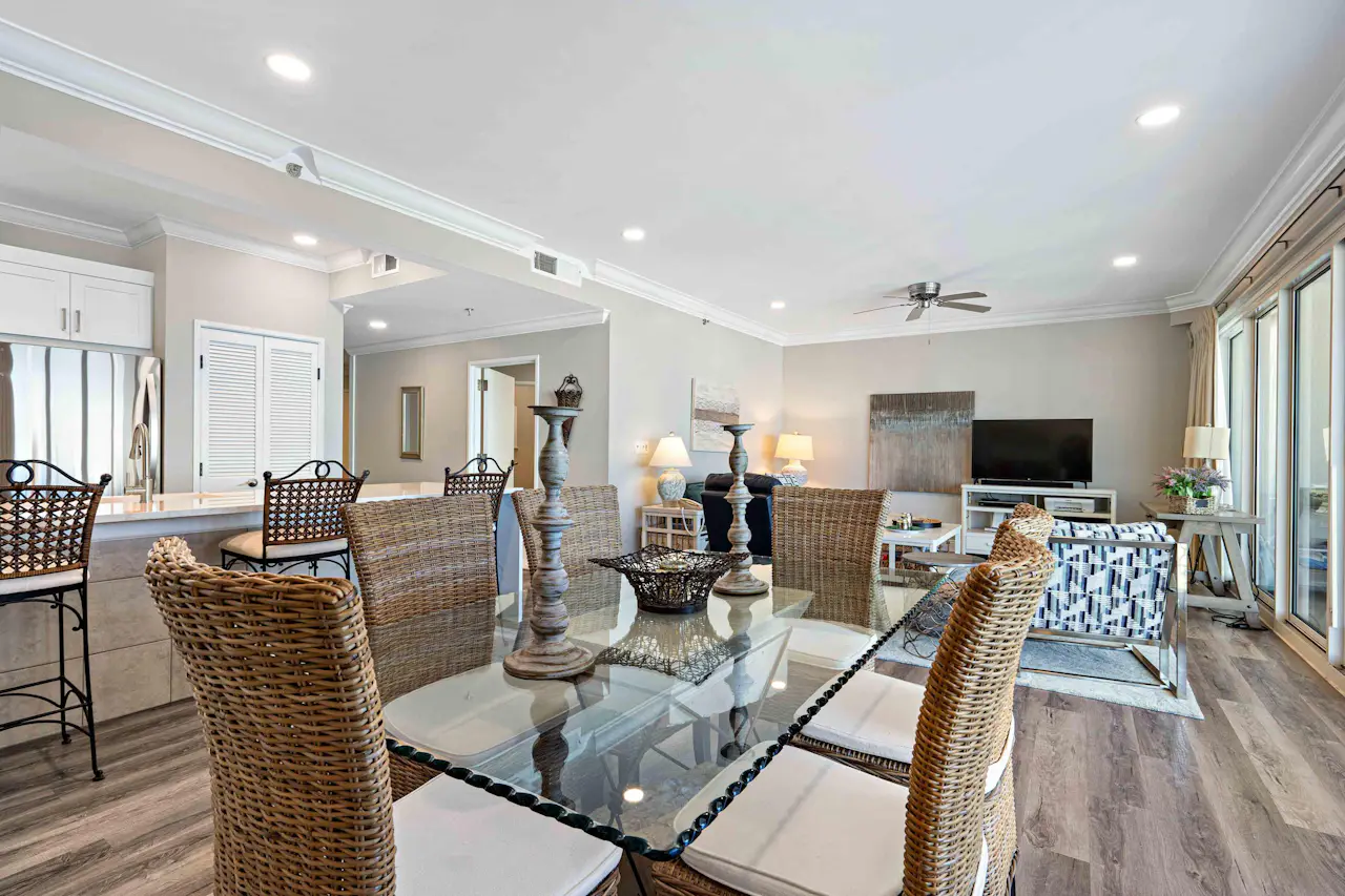 Exclusive 2BR Oceanfront w/ Private Balcony - Vacasa