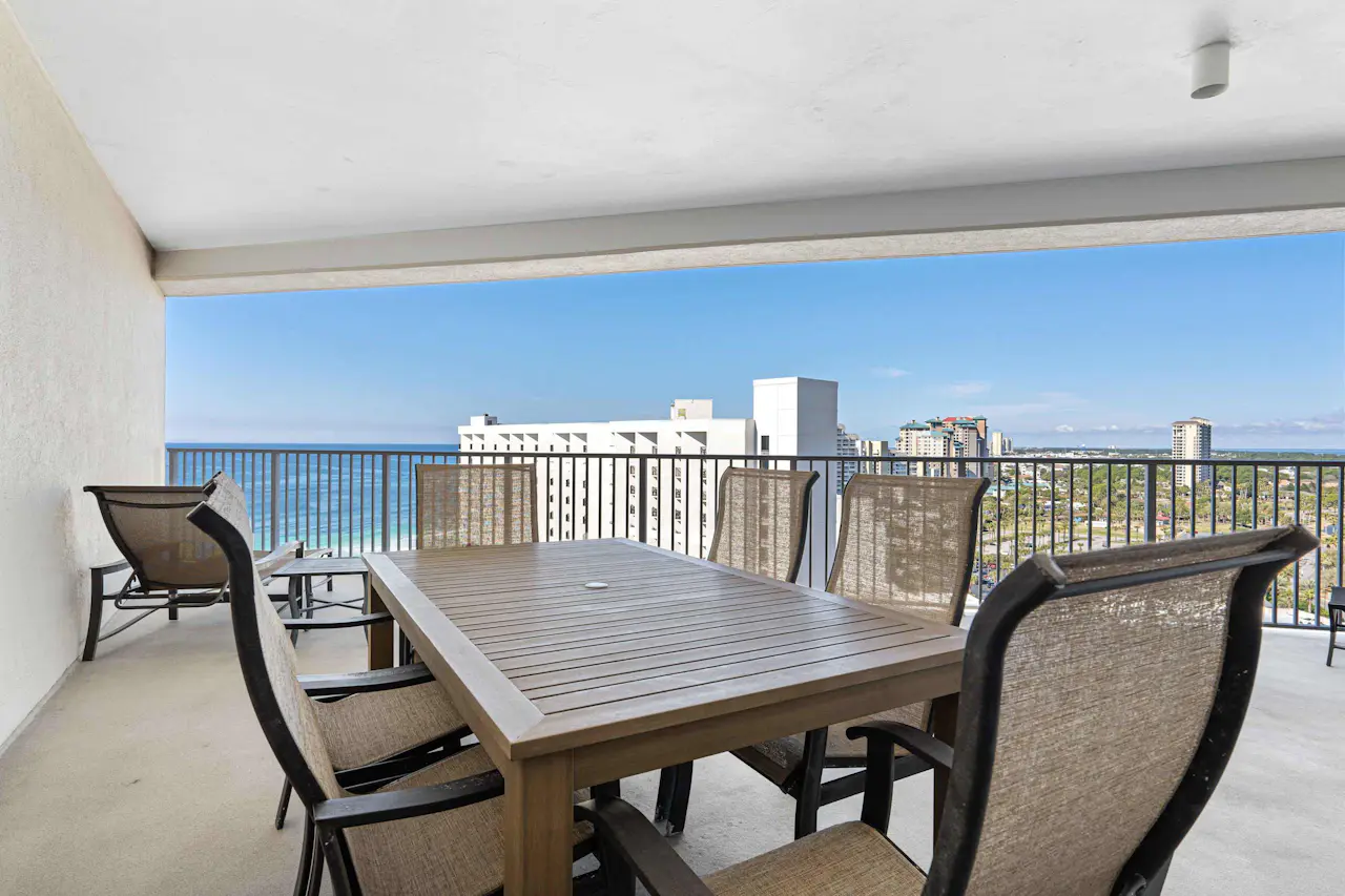 Exclusive 2BR Oceanfront w/ Private Balcony - Vacasa