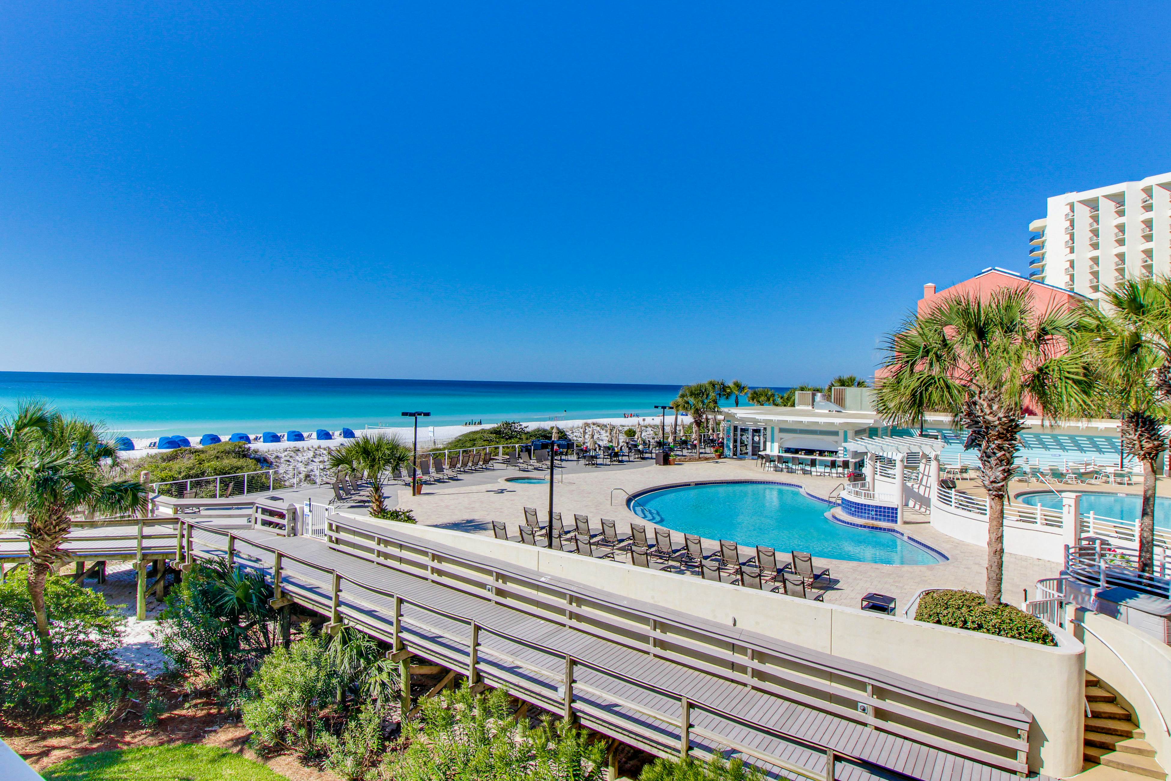 Gulf-Front Condo with Pools Hot Tubs and Gym