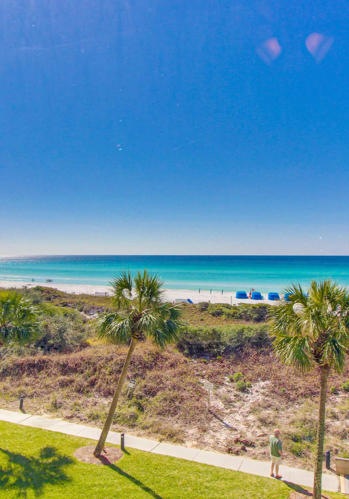 2BR Gulf View Condo, Steps to Beach
