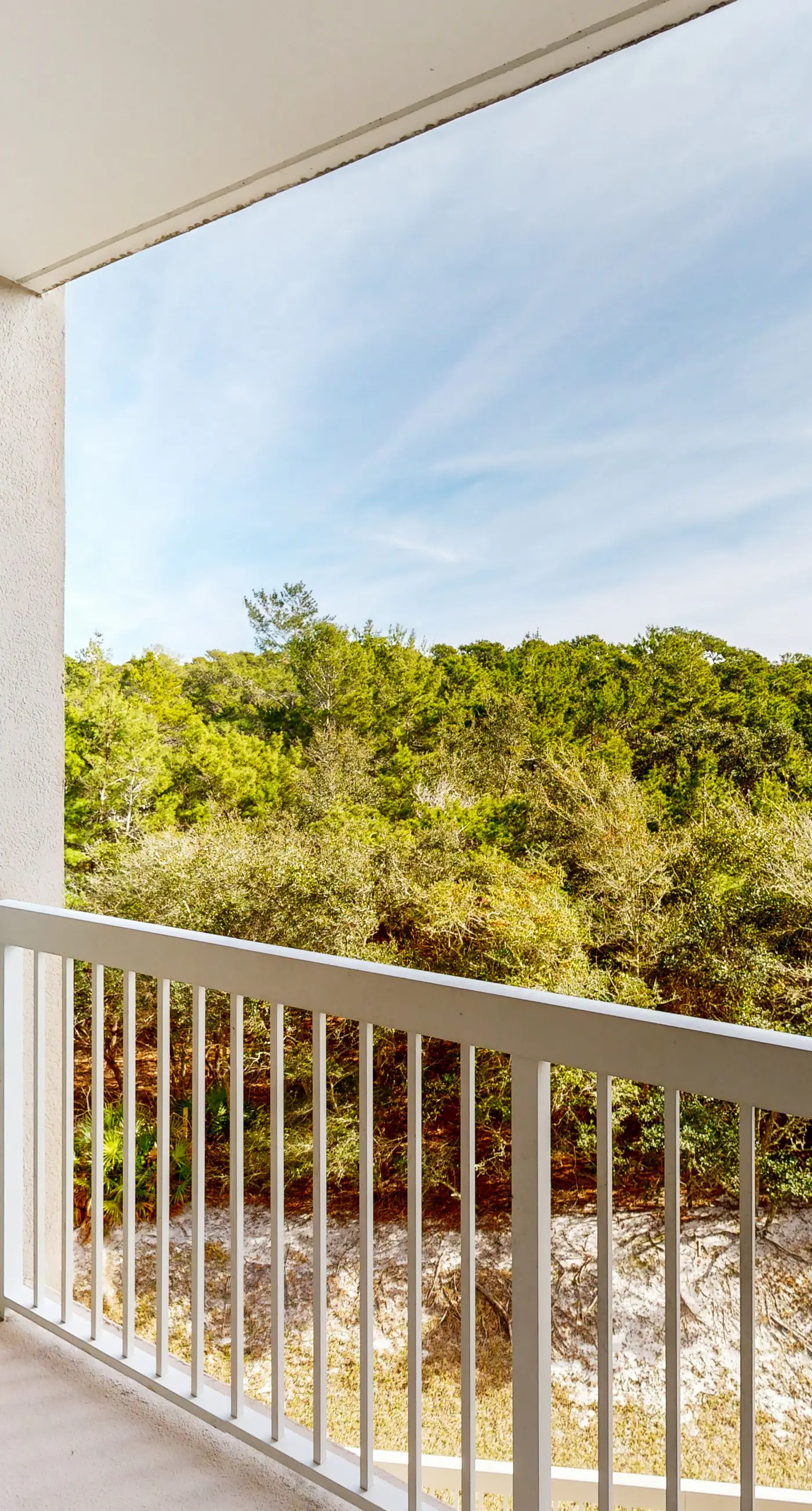 Resort Condo with Pools Hot Tub Sauna and Gym