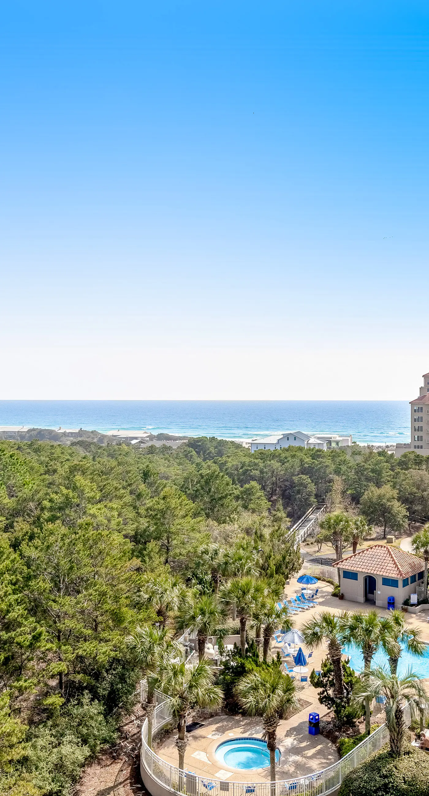 Gulf View Studio with Balcony Pools and Tennis