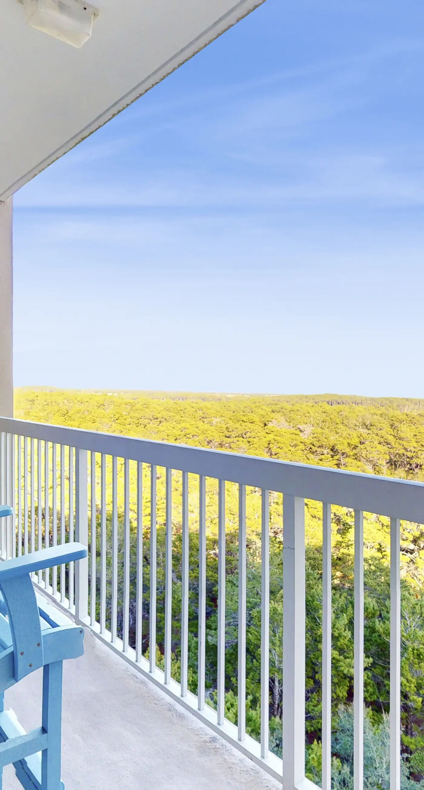 Sunrise-View Condo with Pools Tennis and Tram