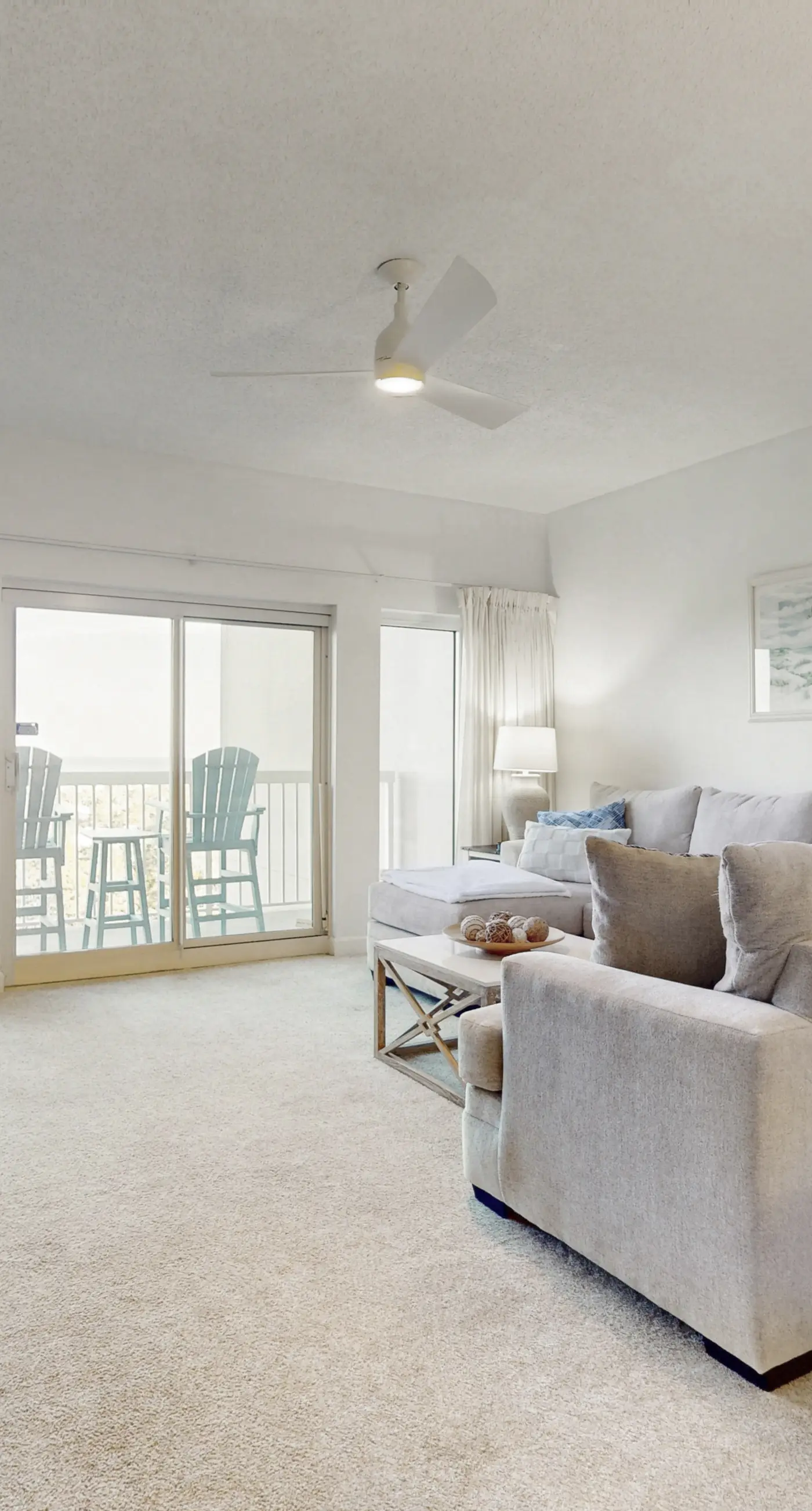 Sunrise-View Condo with Pools Tennis and Tram