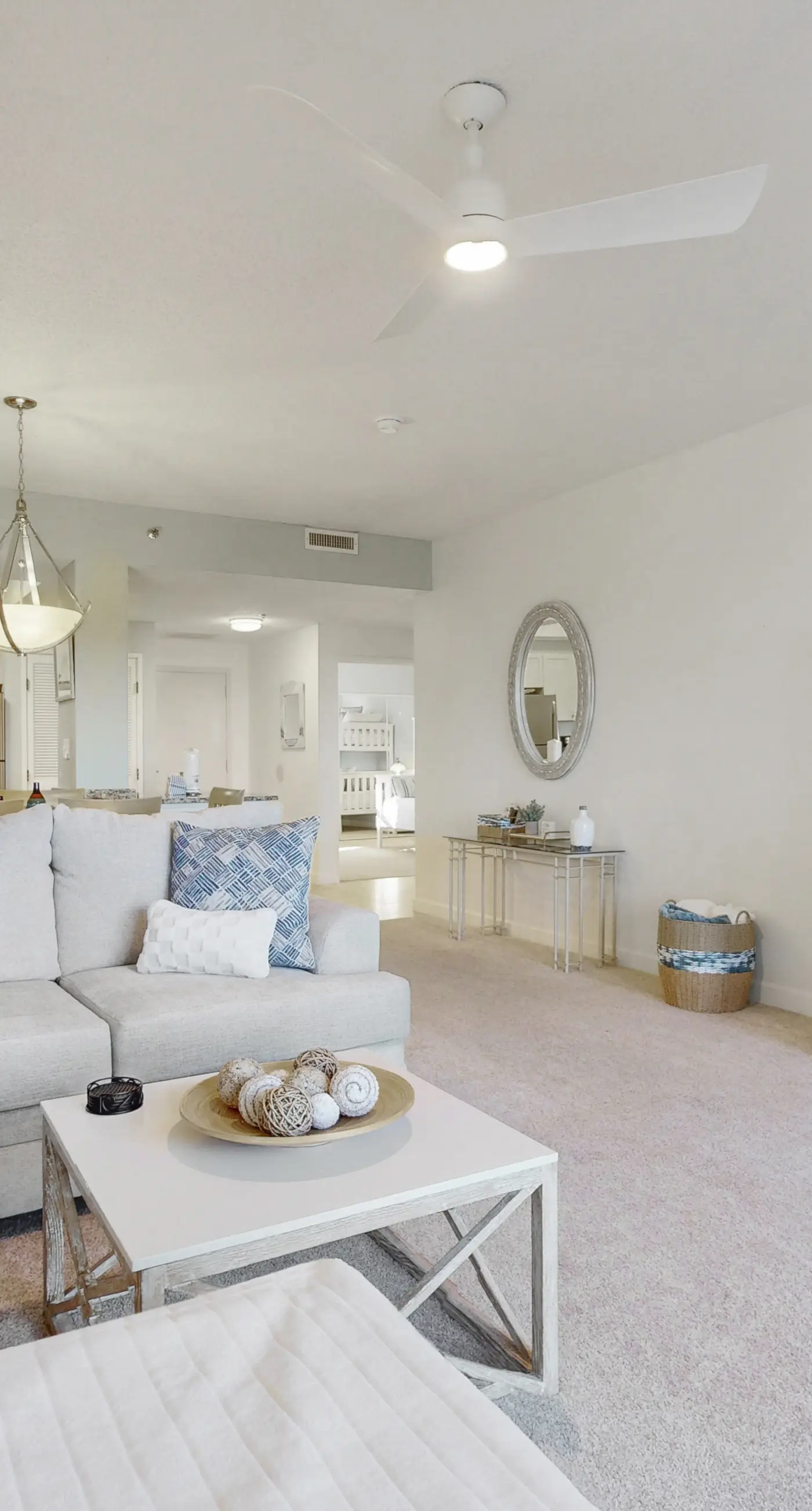 Sunrise-View Condo with Pools Tennis and Tram