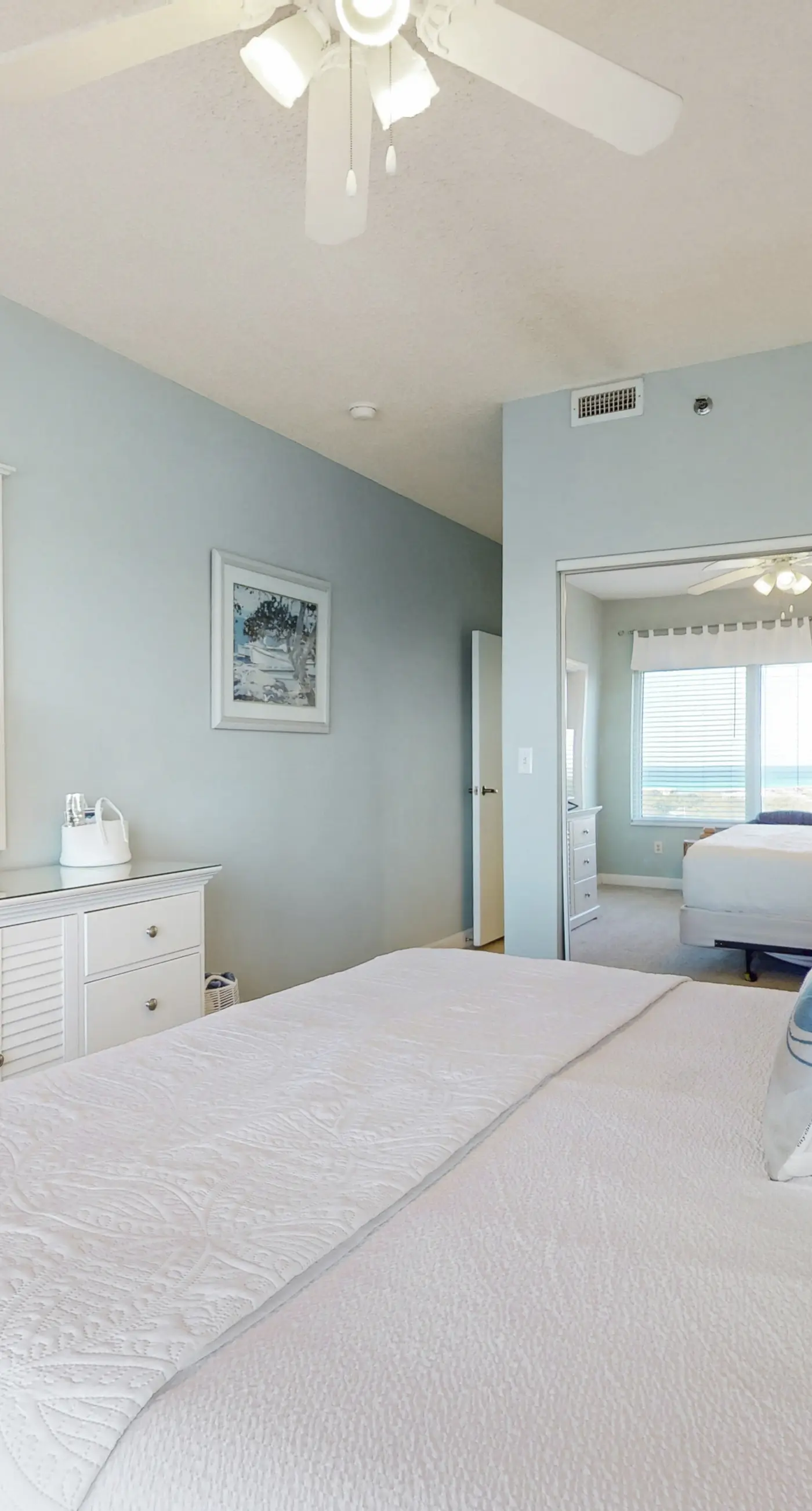 Sunrise-View Condo with Pools Tennis and Tram