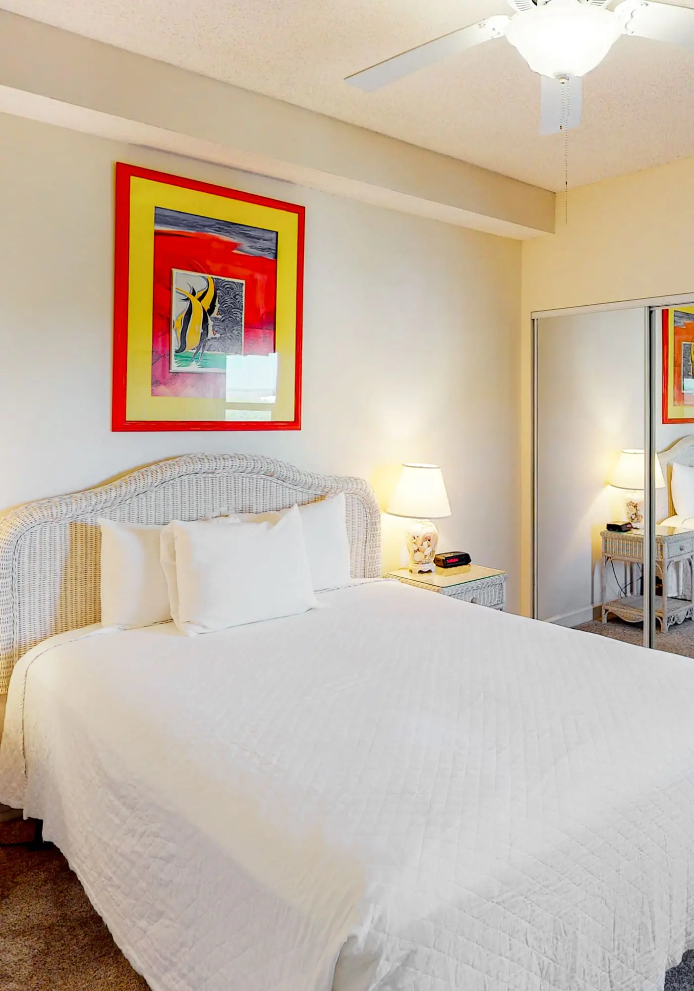 2BR Gulf view, private balcony, pool access