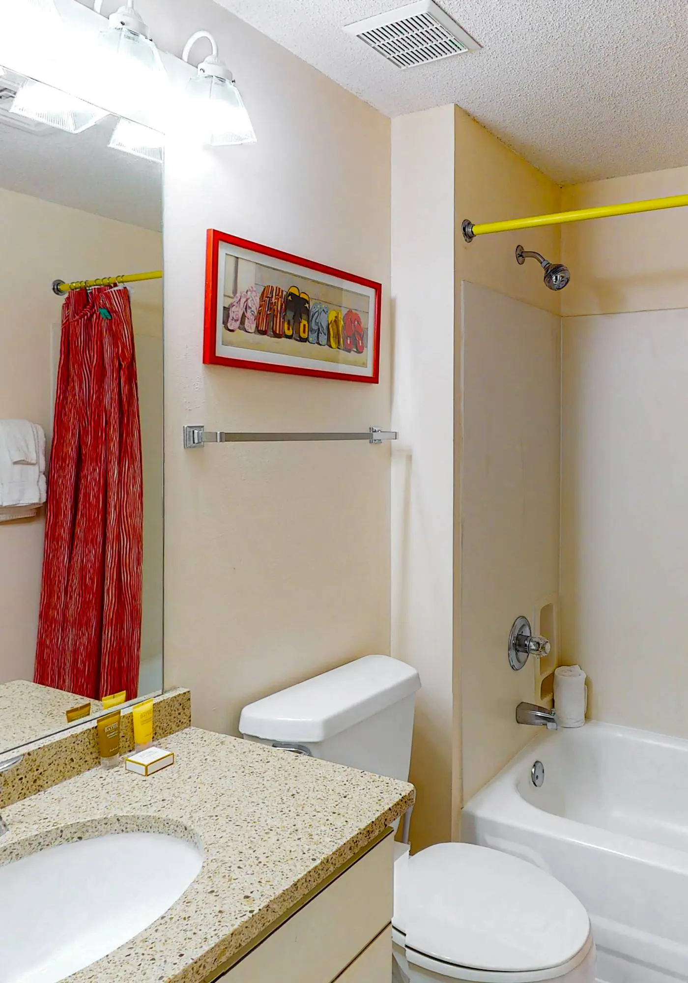 2BR Gulf view, private balcony, pool access