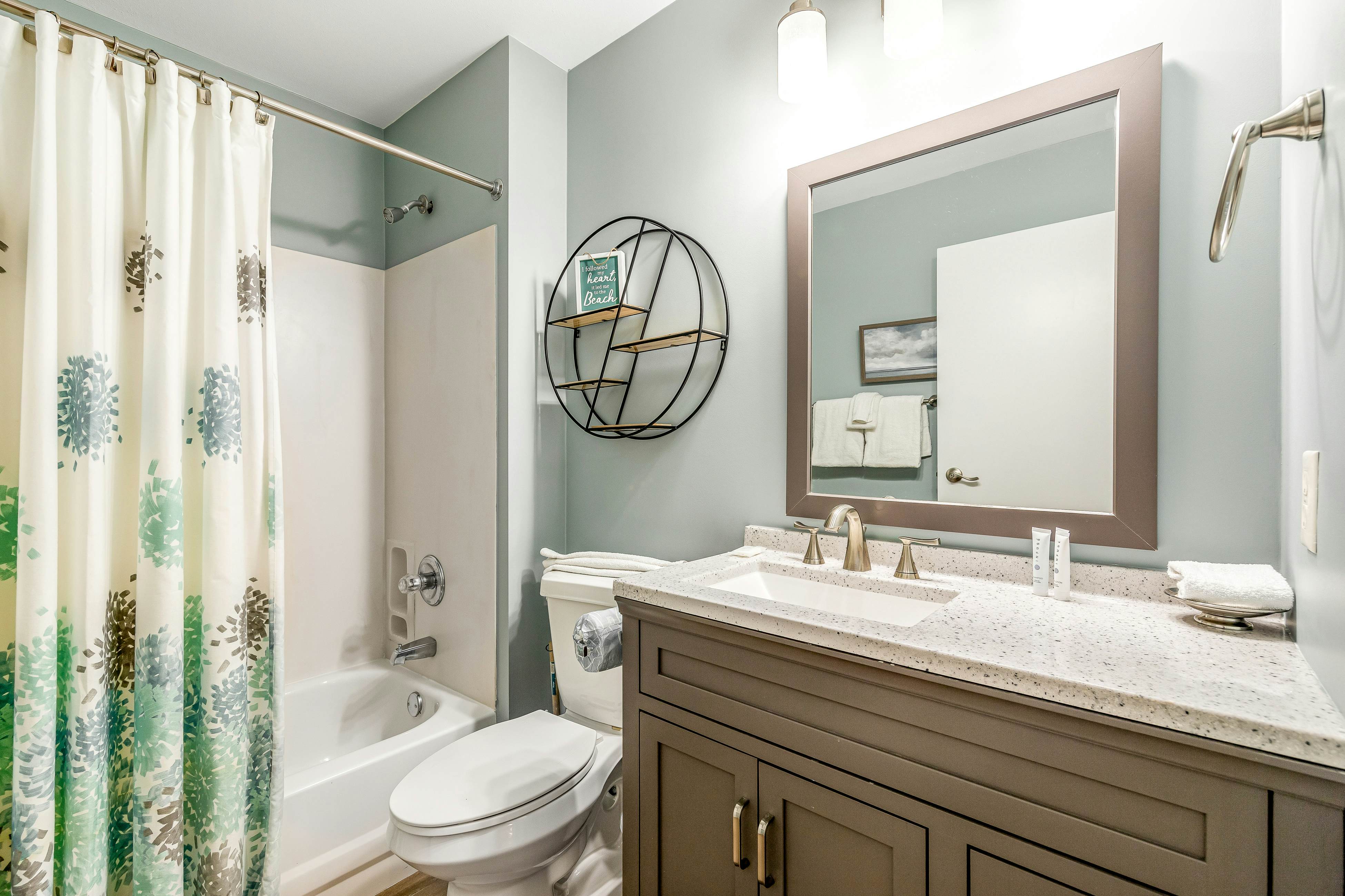 Waterfront Condo with Pool and Sauna