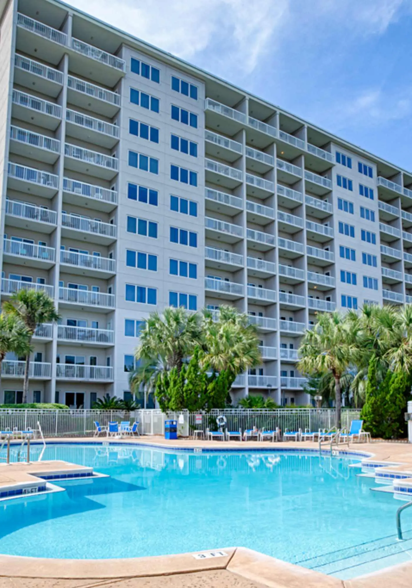 Exclusive Gulf view condo with hot tub access